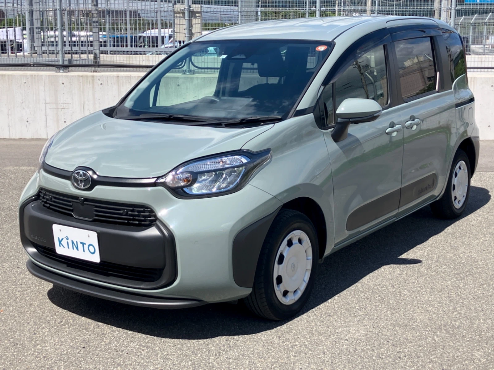 シエンタ G HEV 1.5L 4WD(7人)