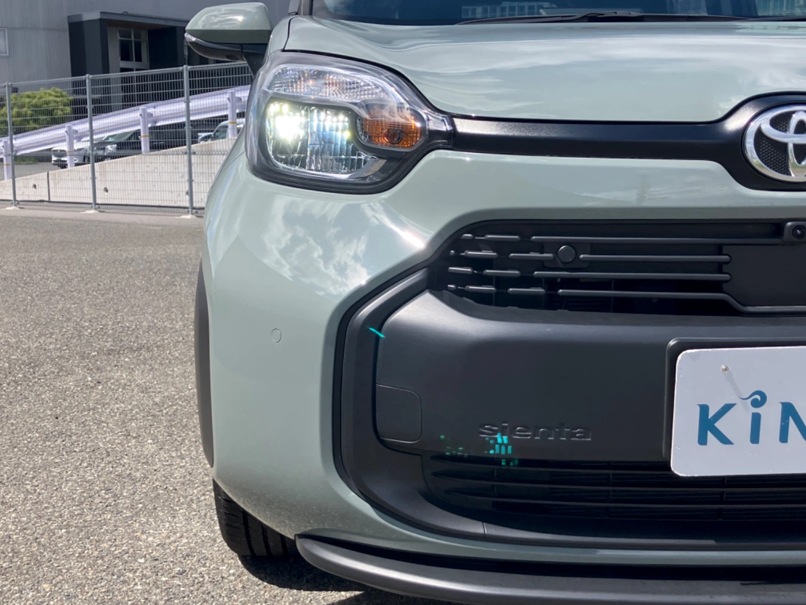 車両の画像