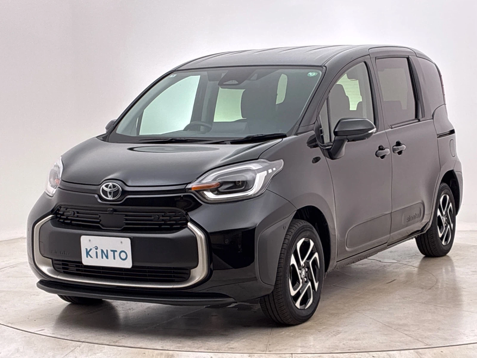 シエンタ Z HEV 1.5L 4WD(7人)