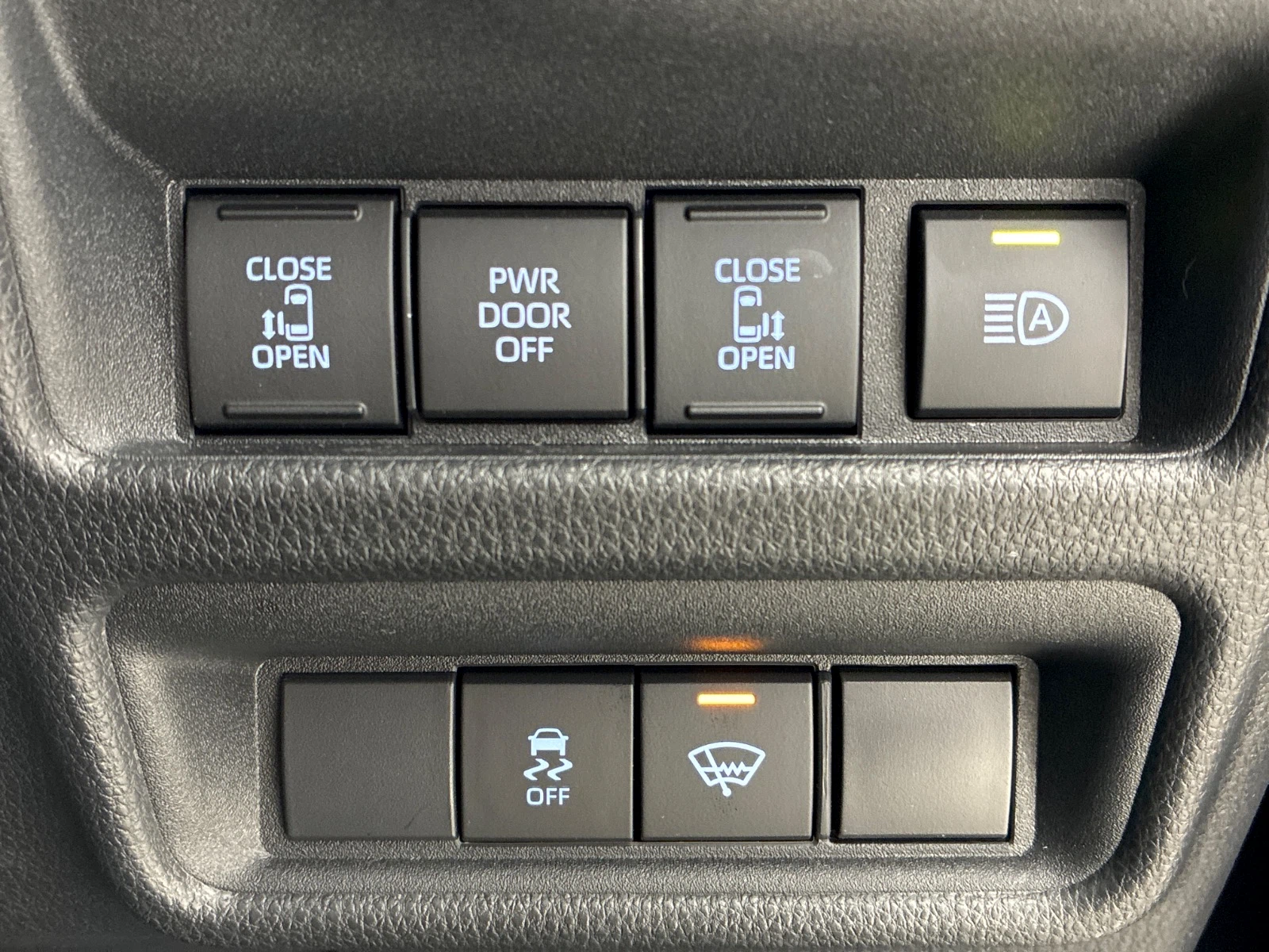 車両の画像
