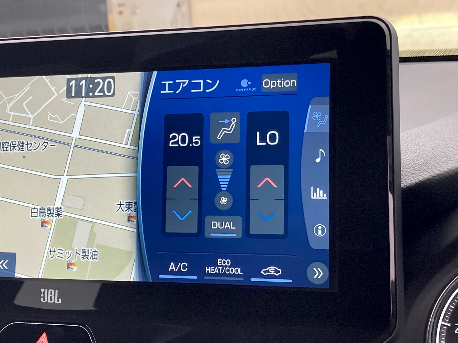 車両の画像