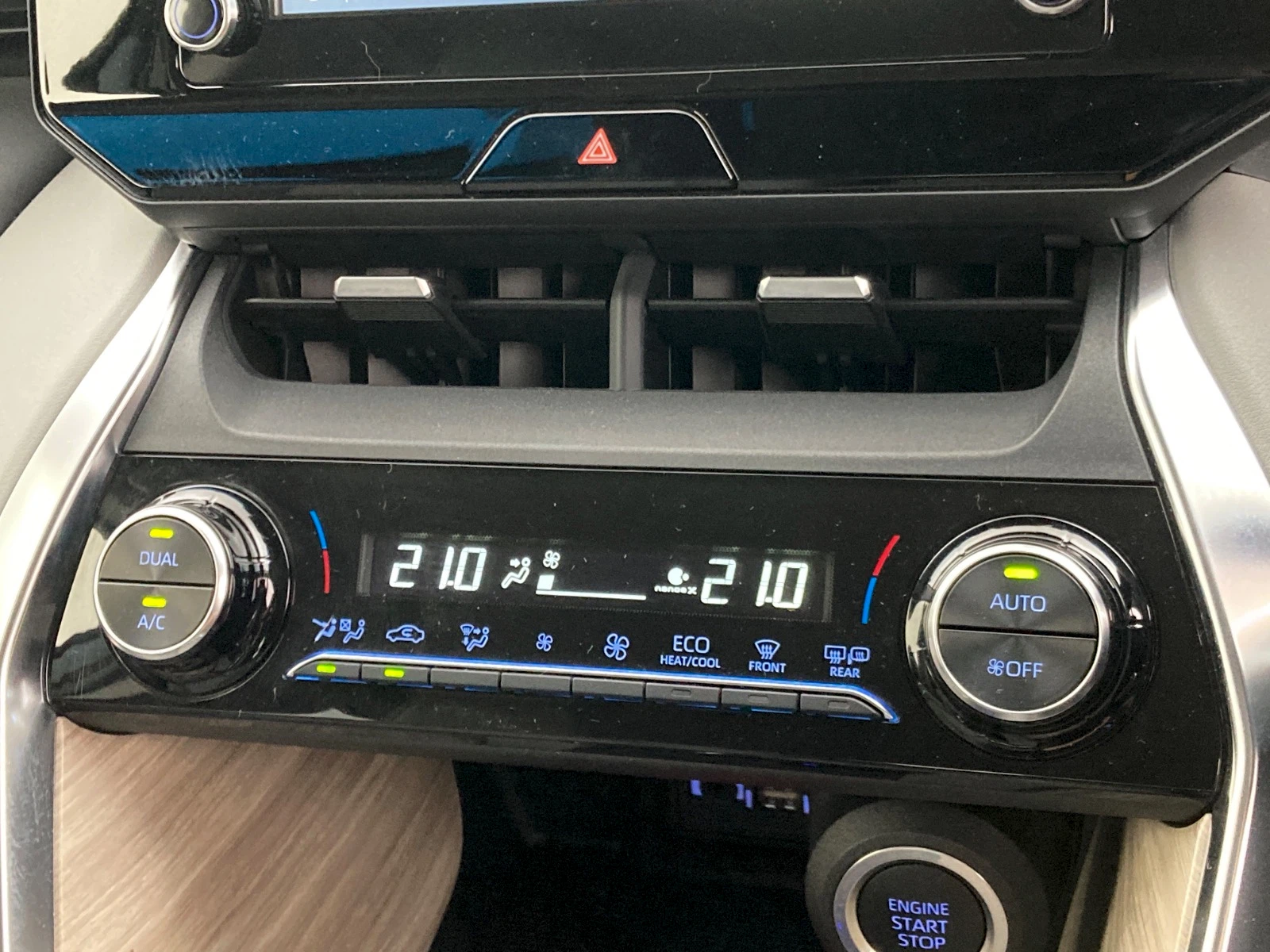 車両の画像