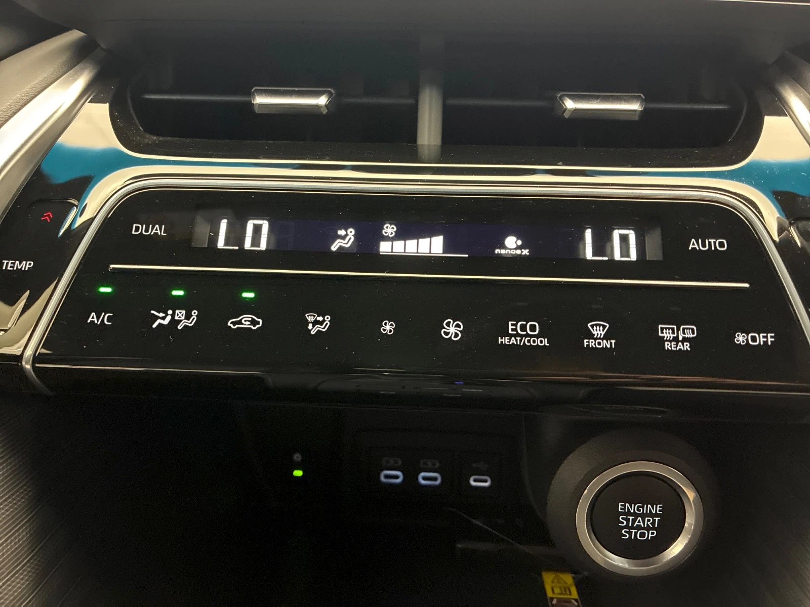 車両の画像