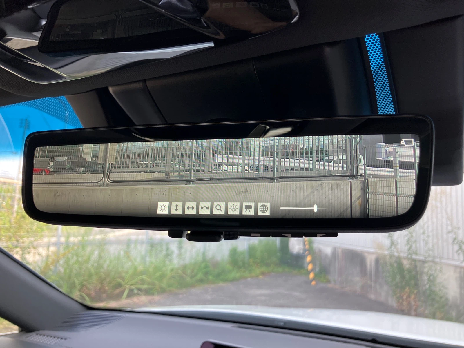 車両の画像