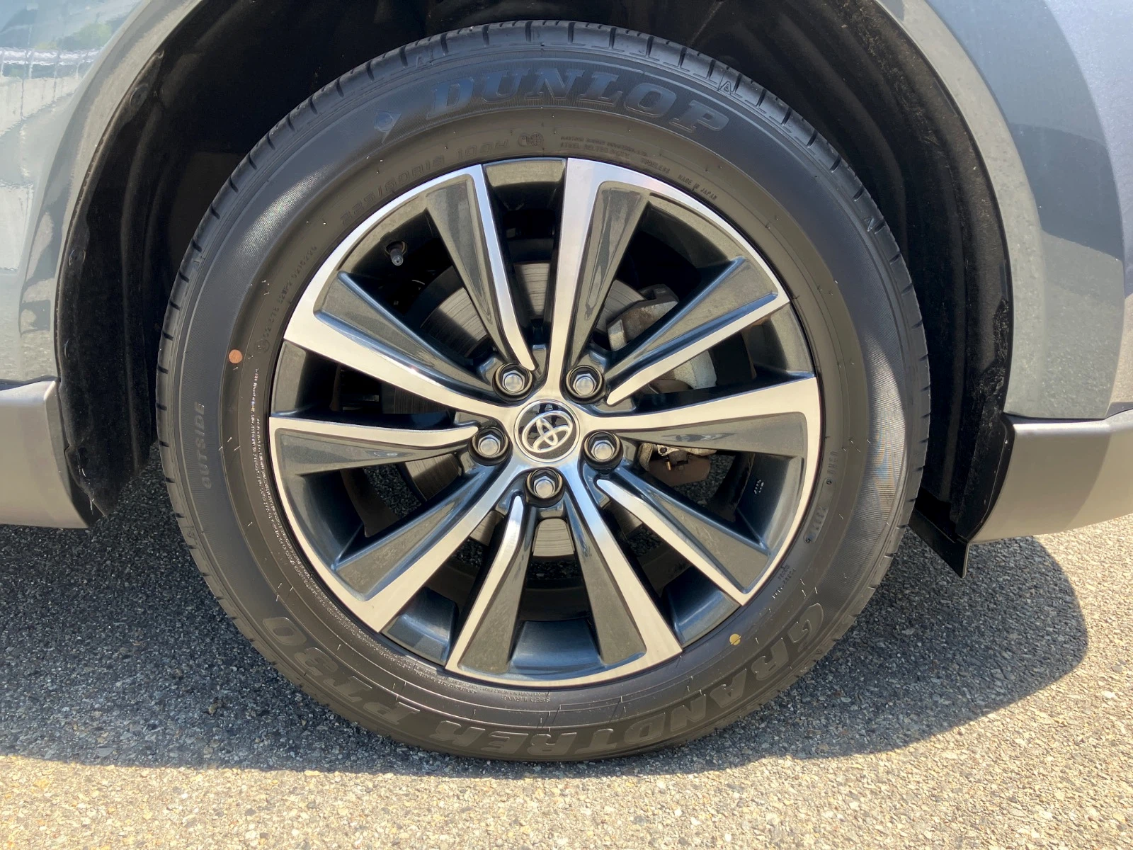 車両の画像