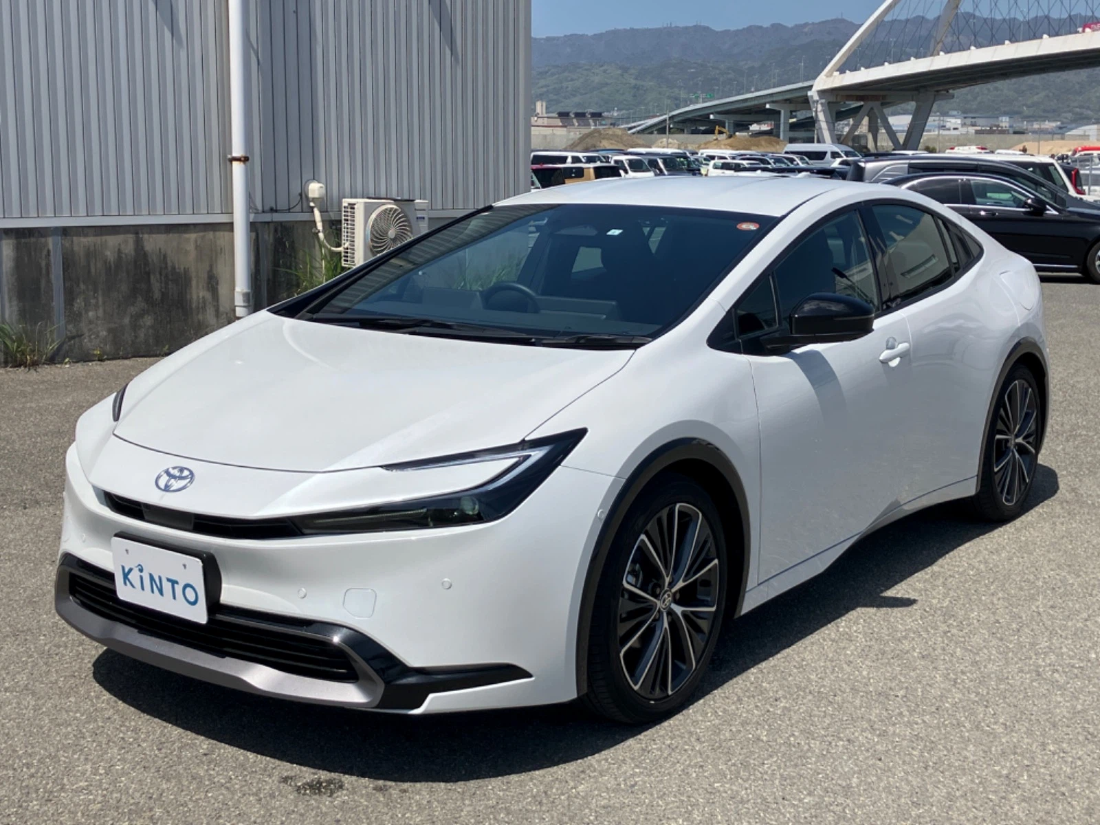 プリウス Z HEV 2.0L 2WD(5人)