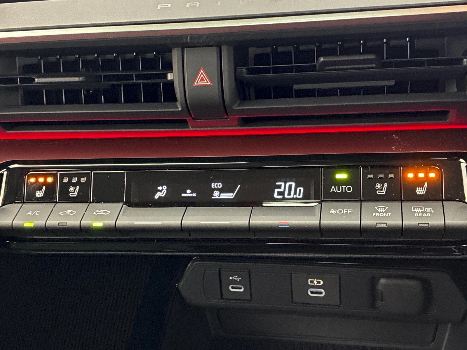 車両の画像