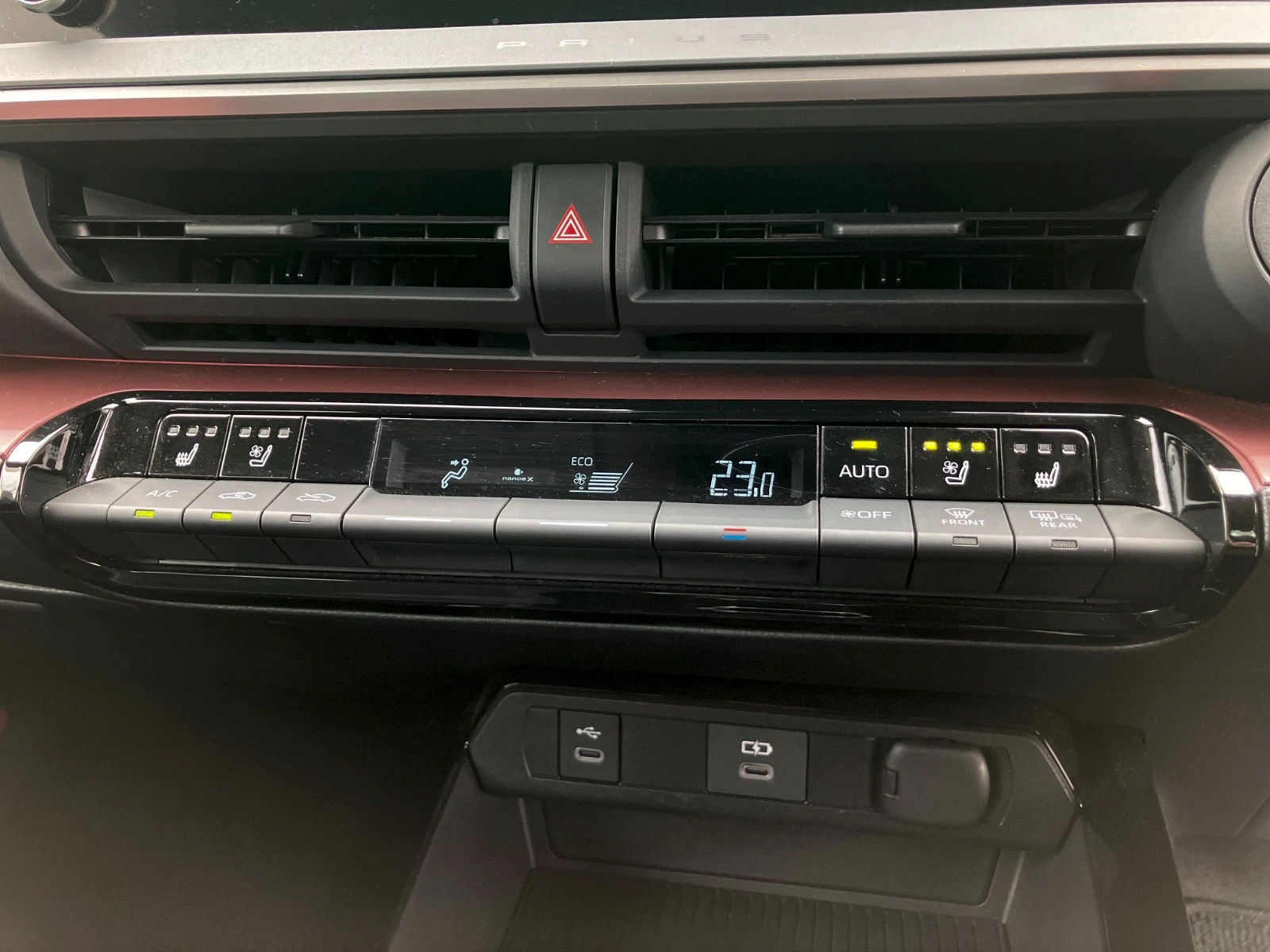 車両の画像