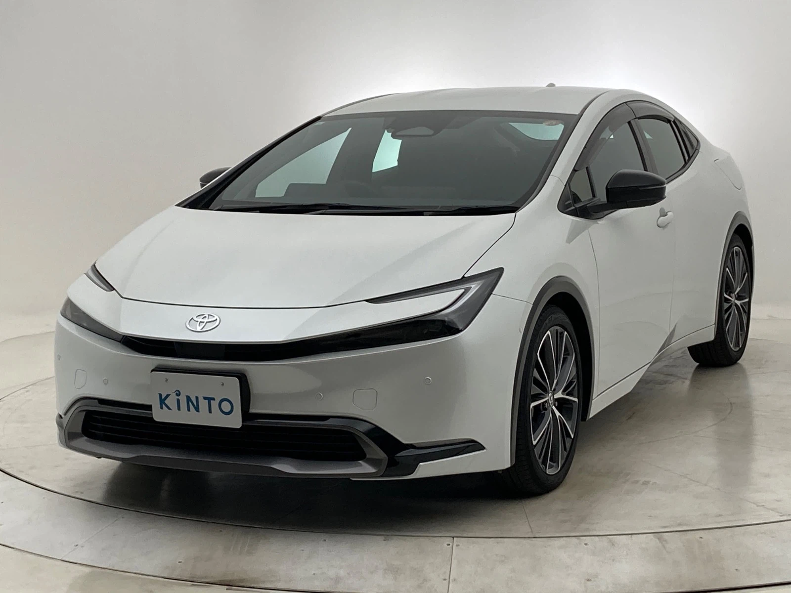 プリウス Z HEV 2.0L 2WD(5人)