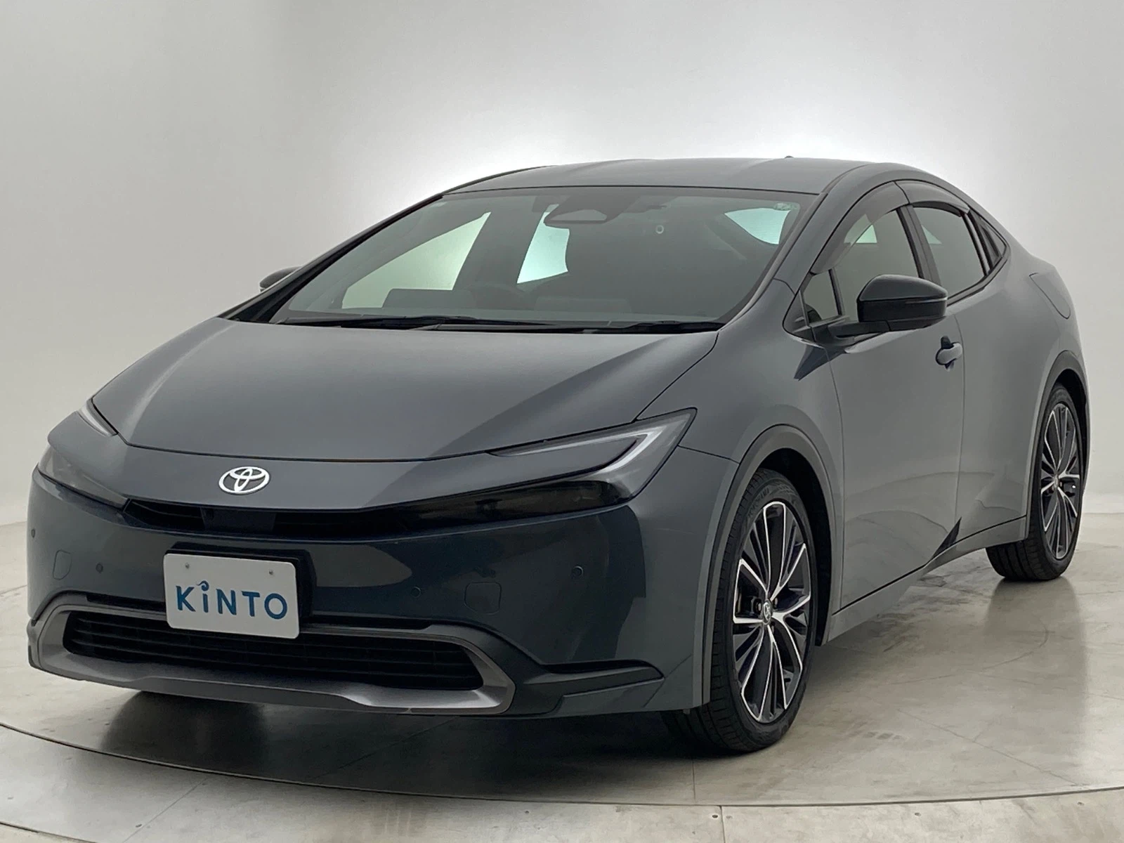 プリウス G HEV 2.0L 2WD(5人)