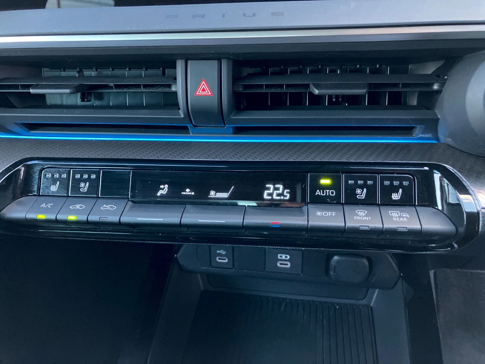 車両の画像