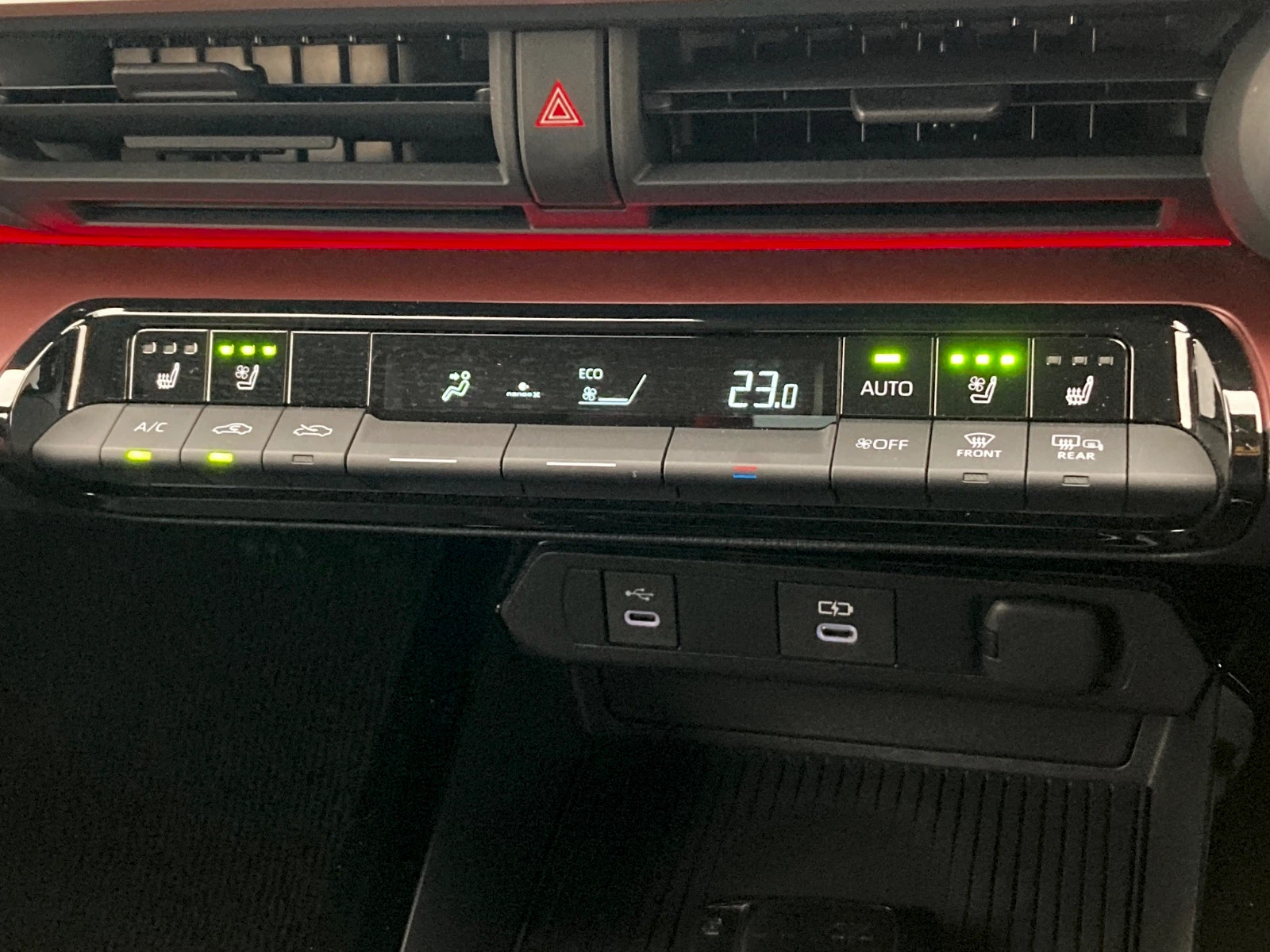 車両の画像