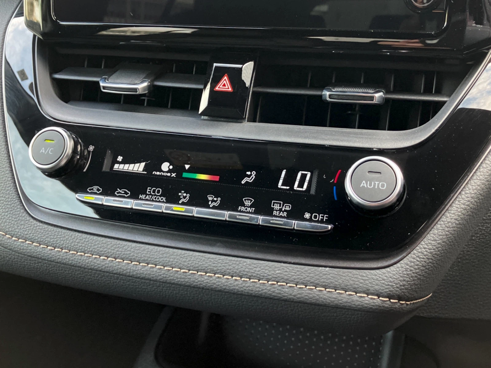 車両の画像