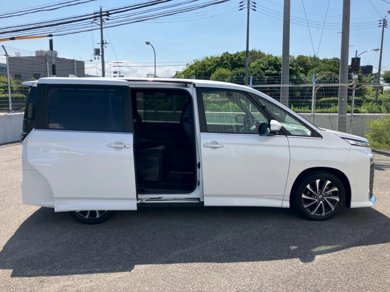 車両の画像