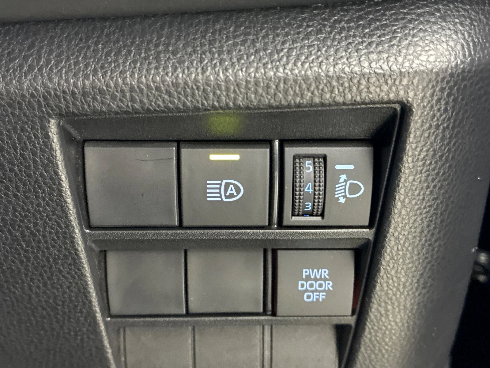 車両の画像