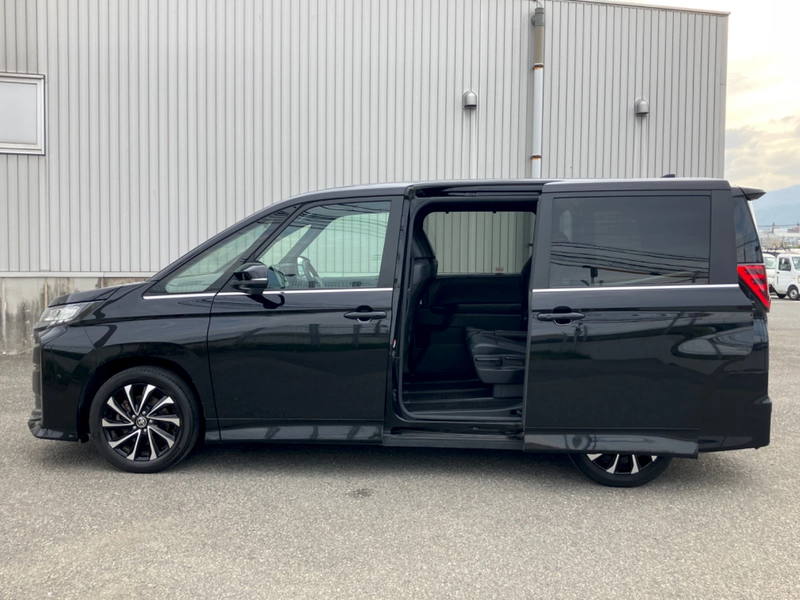 車両の画像