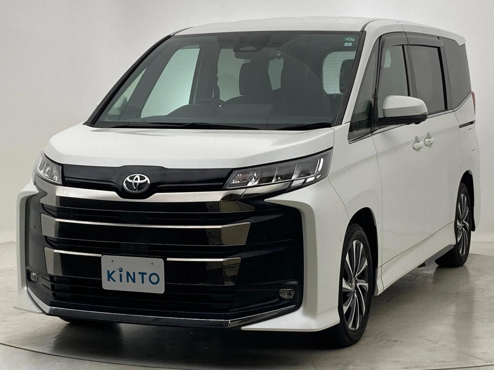 ノア S-Z GAS 2.0L 2WD(7人乗り) ガソリン