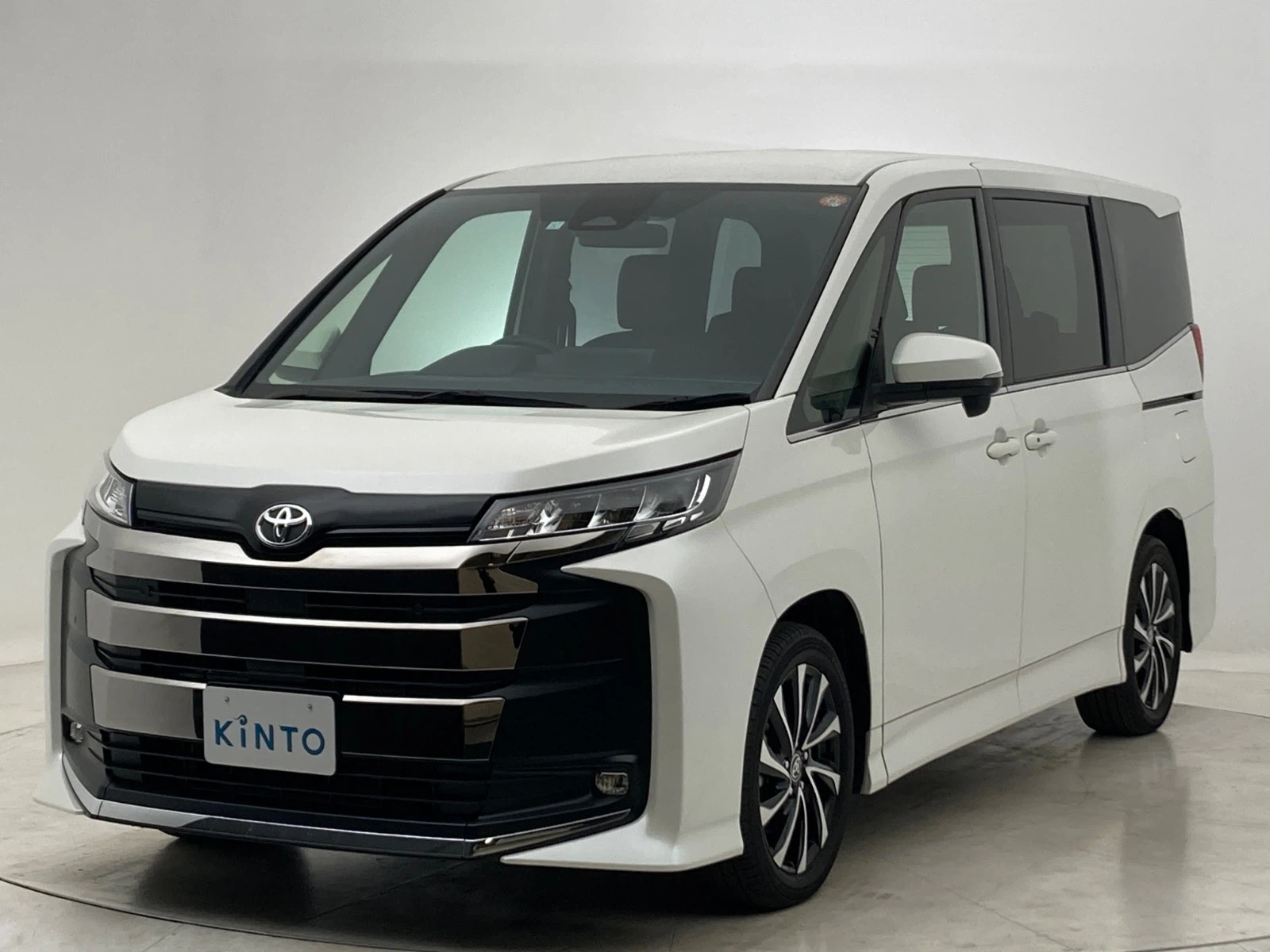 ノア S-Z GAS 2.0L 2WD(7人乗り) ガソリン