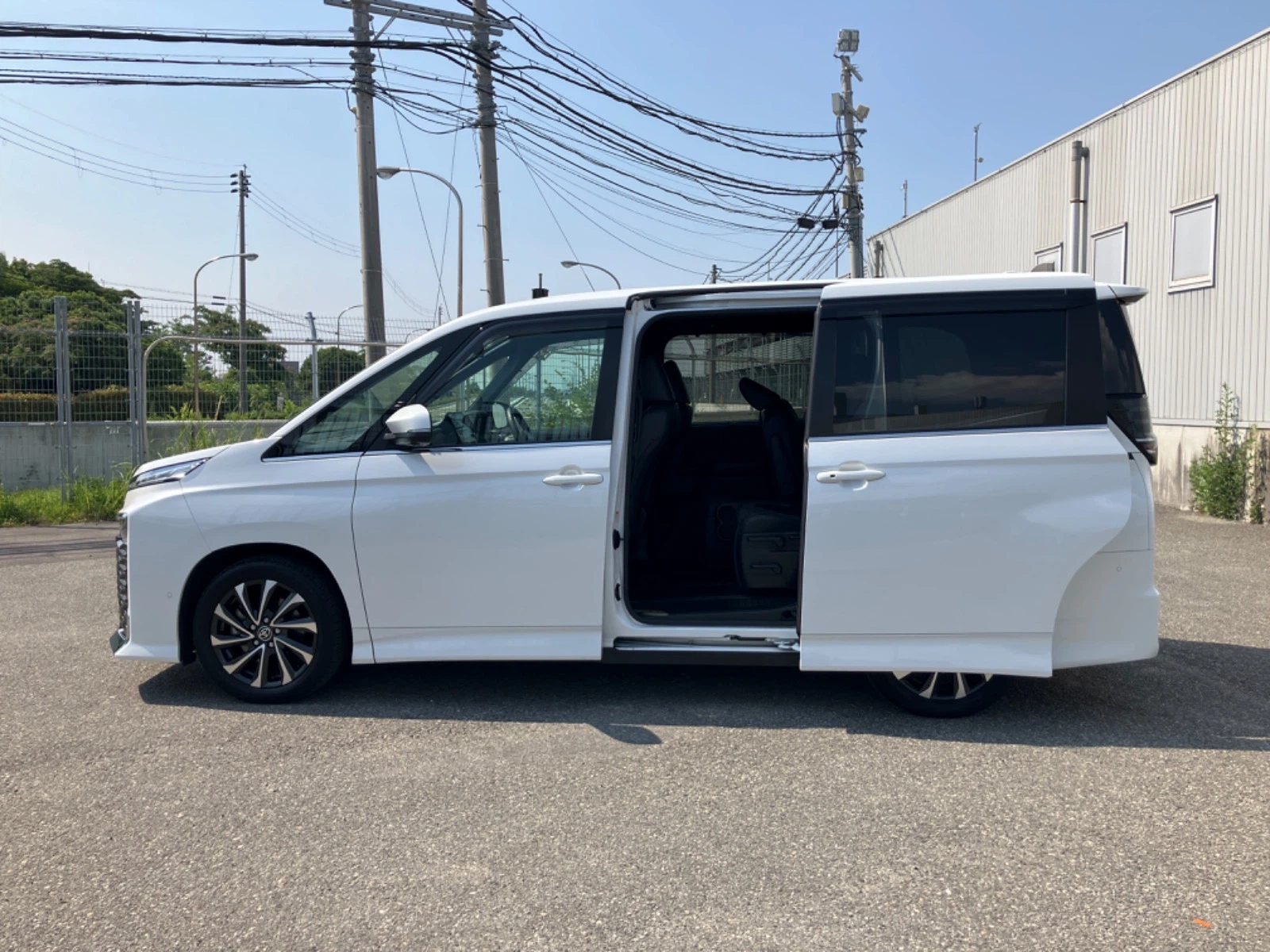 車両の画像