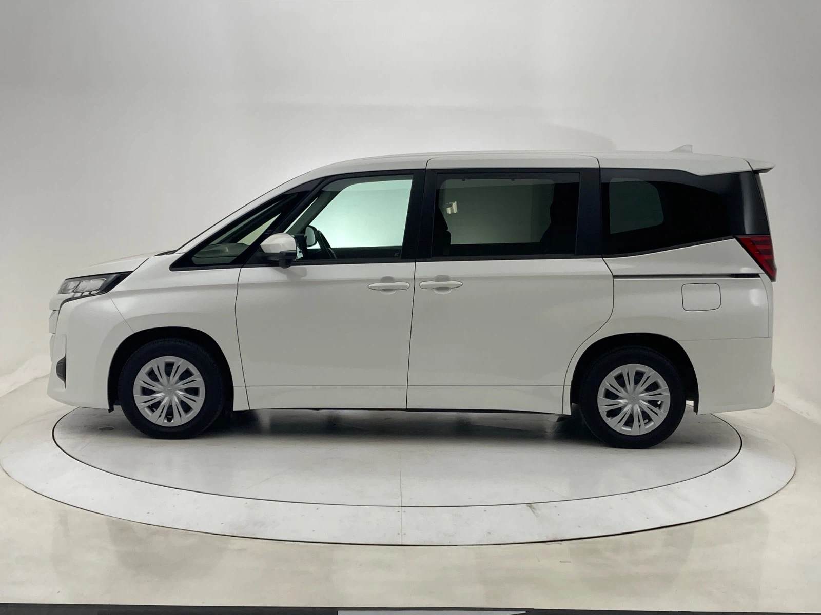 車両の画像
