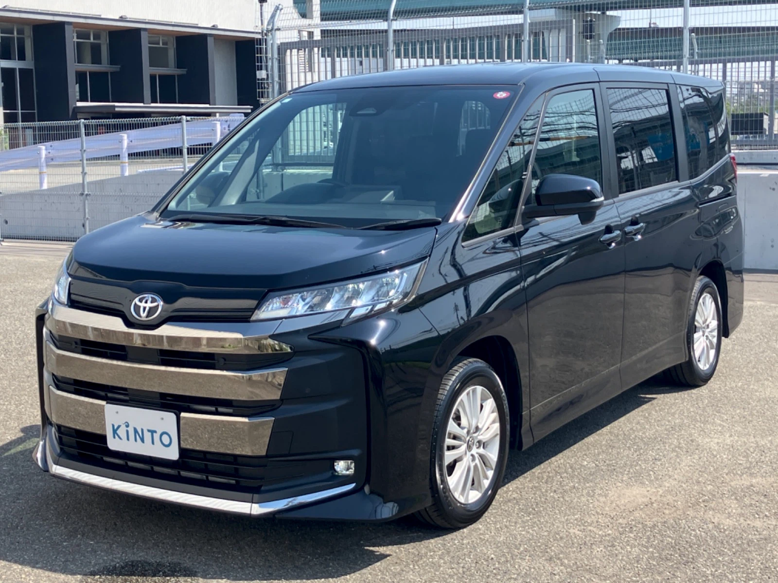 ノア S-G GAS 2.0L 2WD(7人)