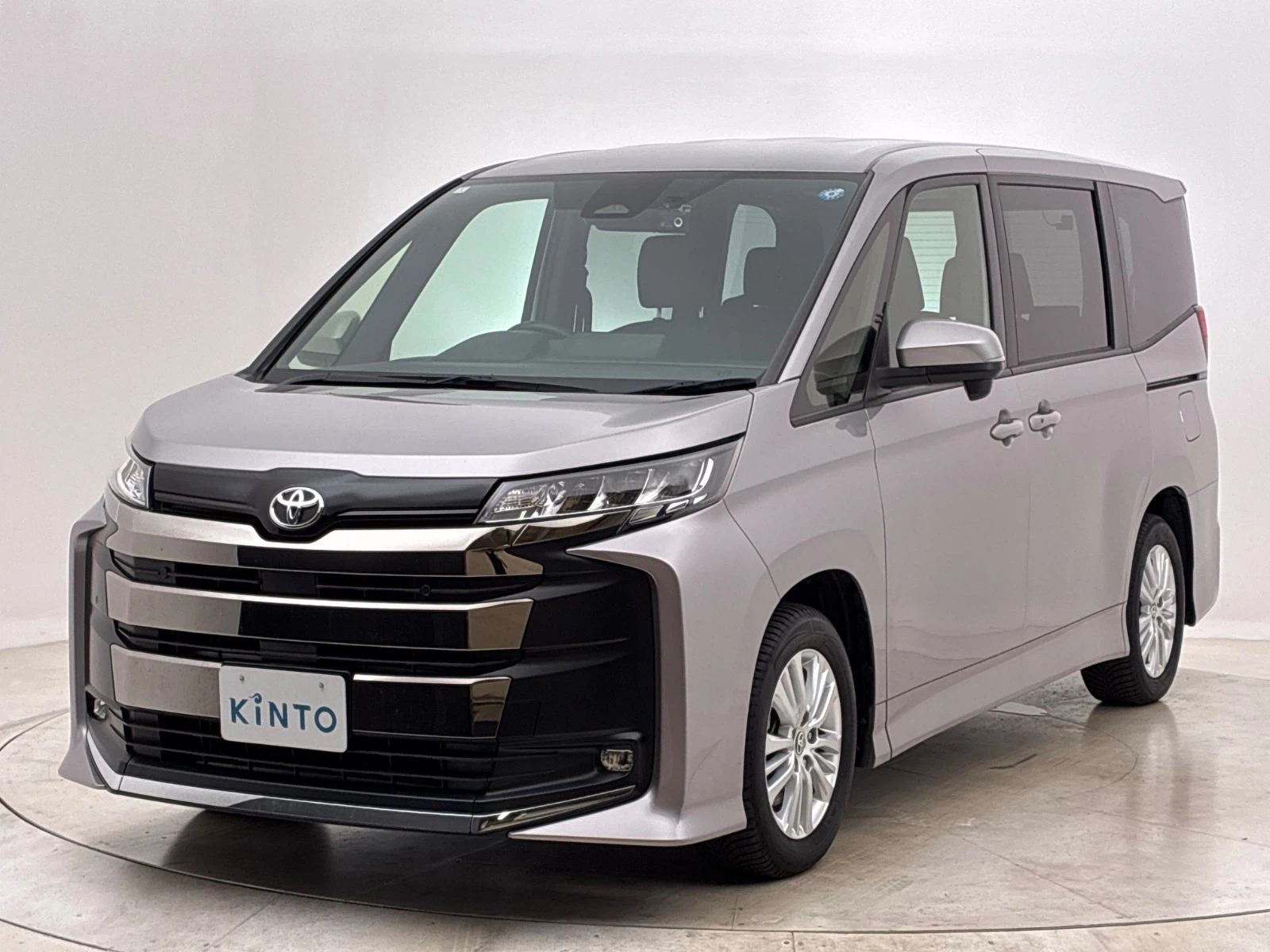 ノア S-G GAS 2.0L 2WD(7人)
