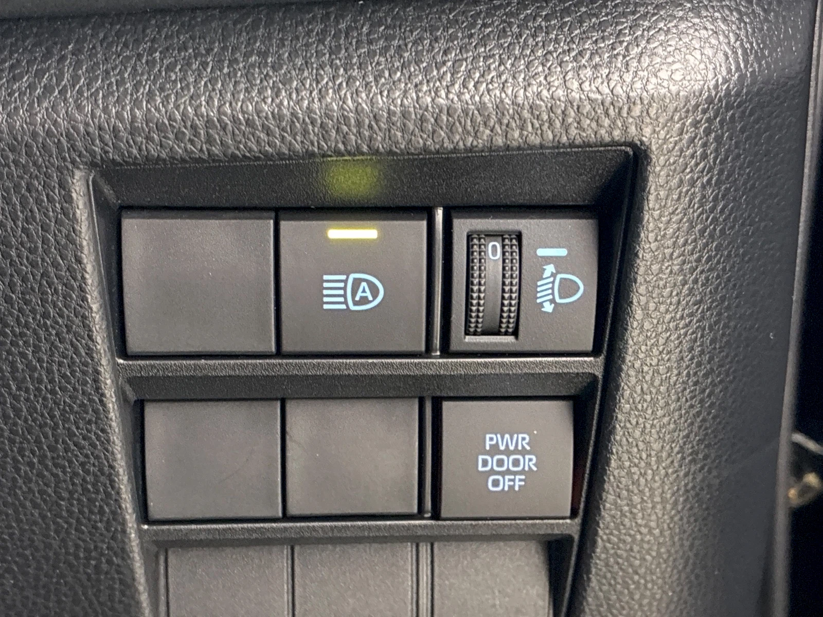 車両の画像