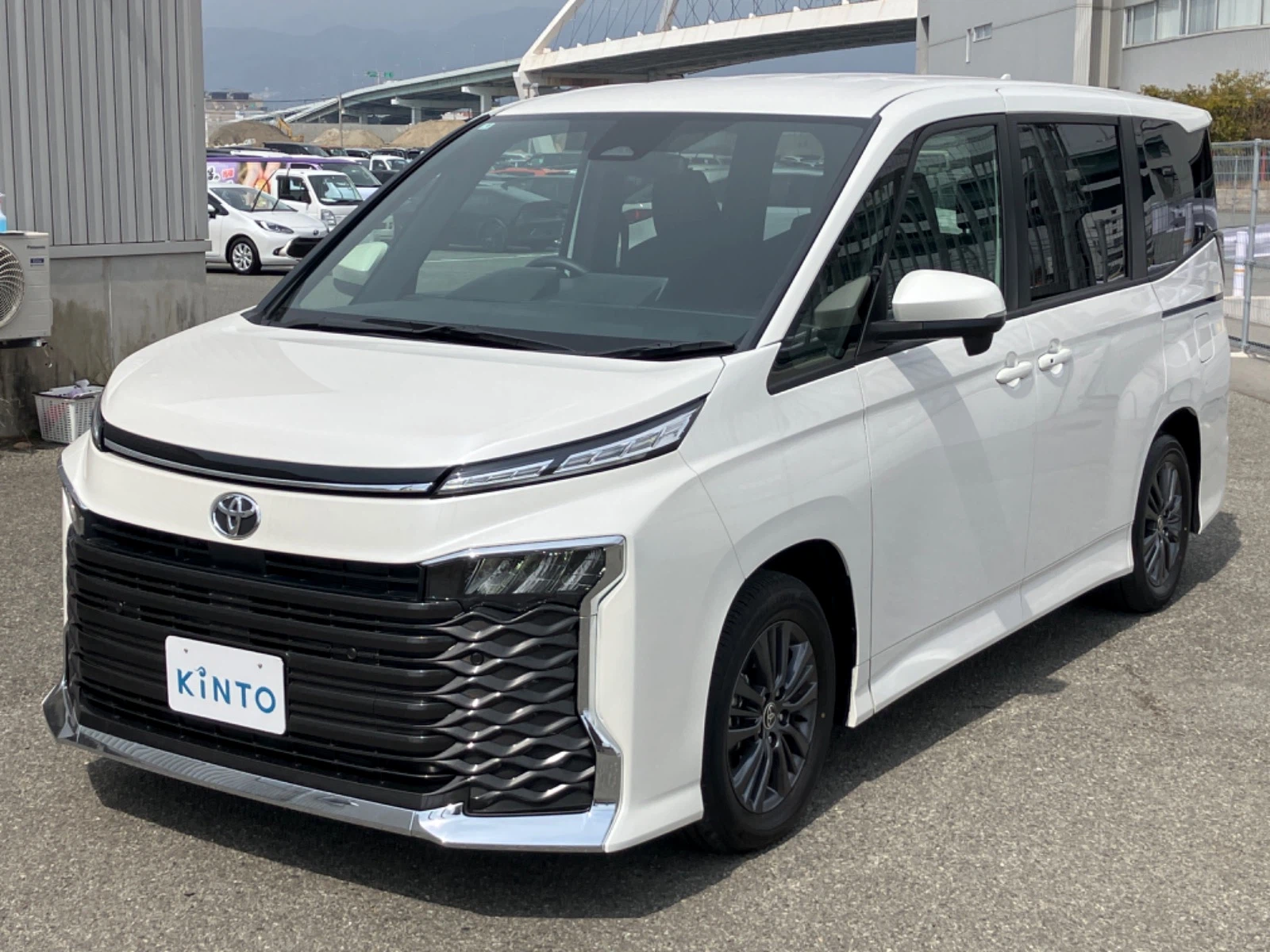 ヴォクシー S-G GAS 2.0L 2WD(7人)