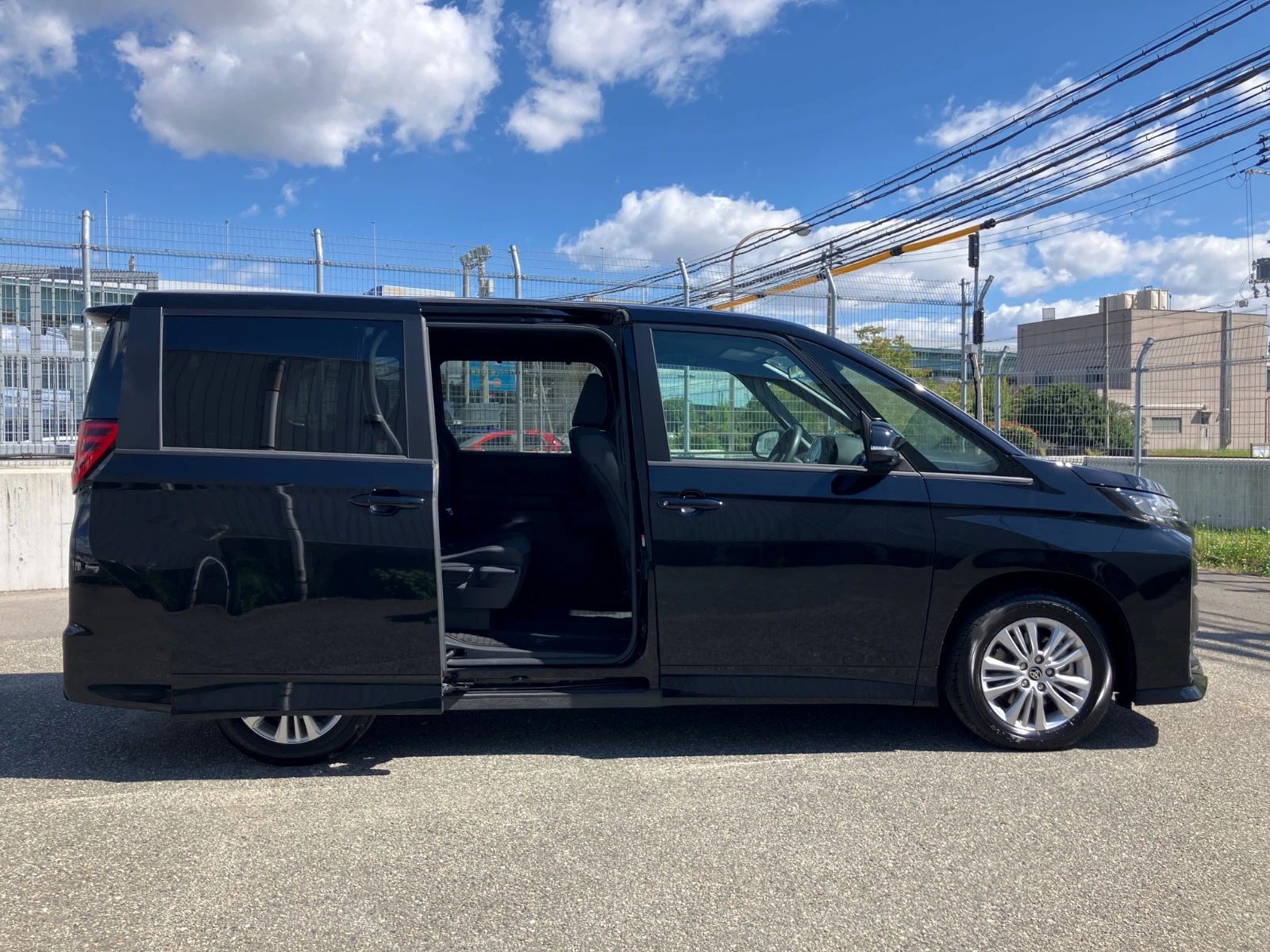車両の画像