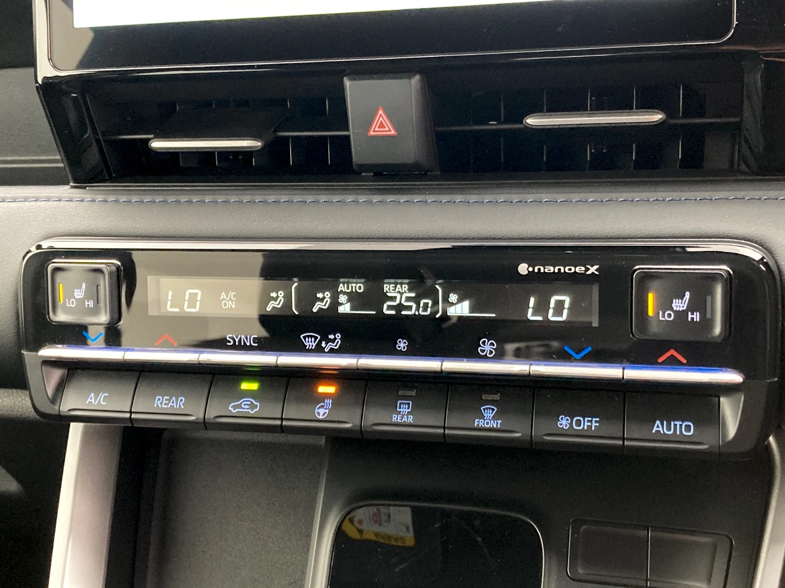 車両の画像