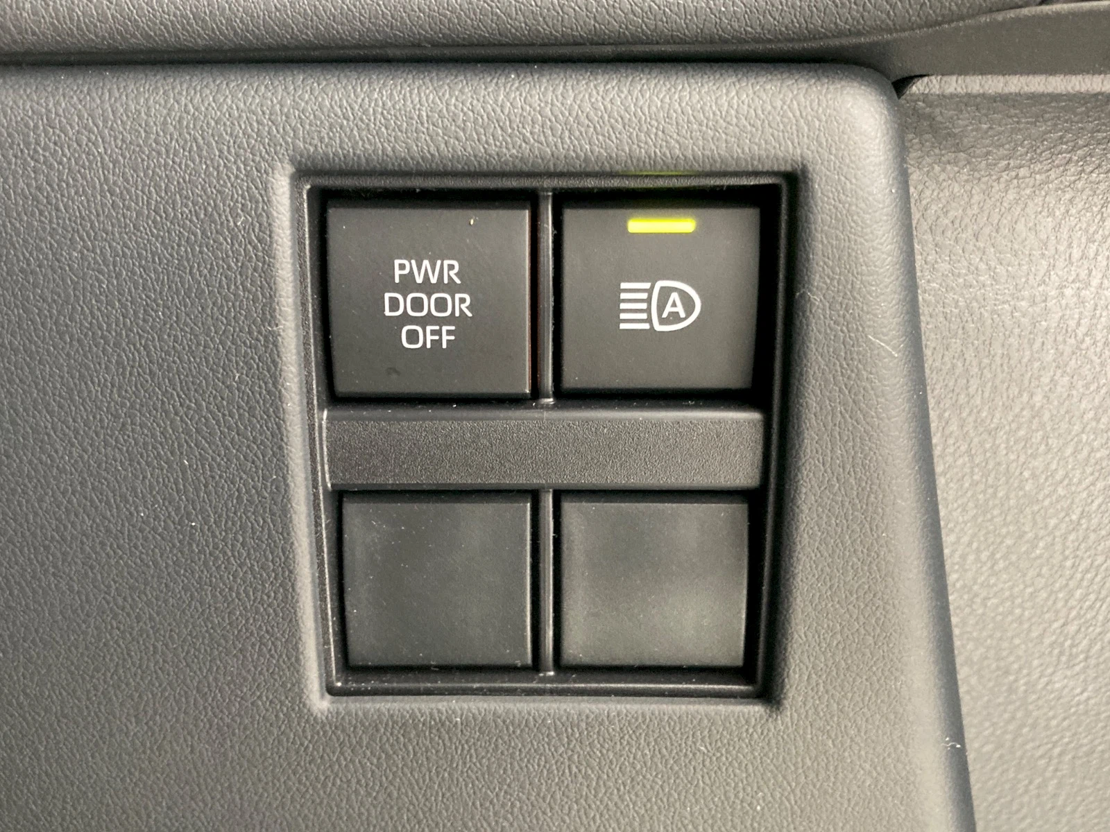 車両の画像