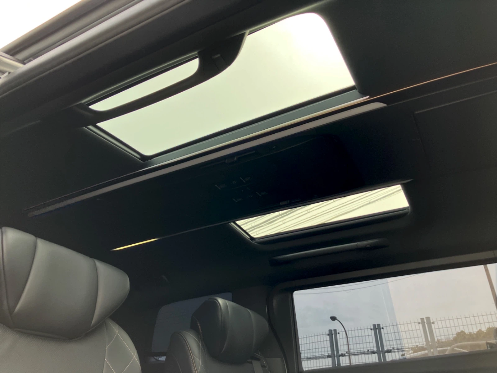 車両の画像