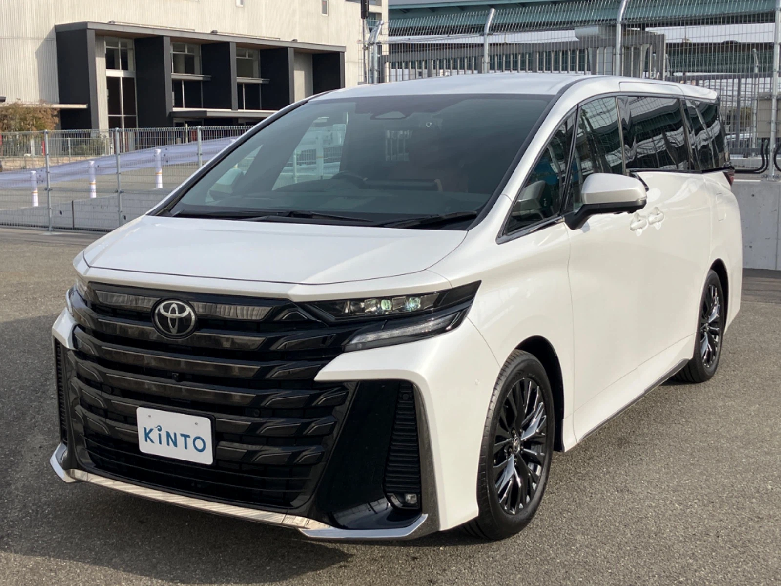 ヴェルファイア Z Premier GAS 2.4L+ターボ 4WD(7人)