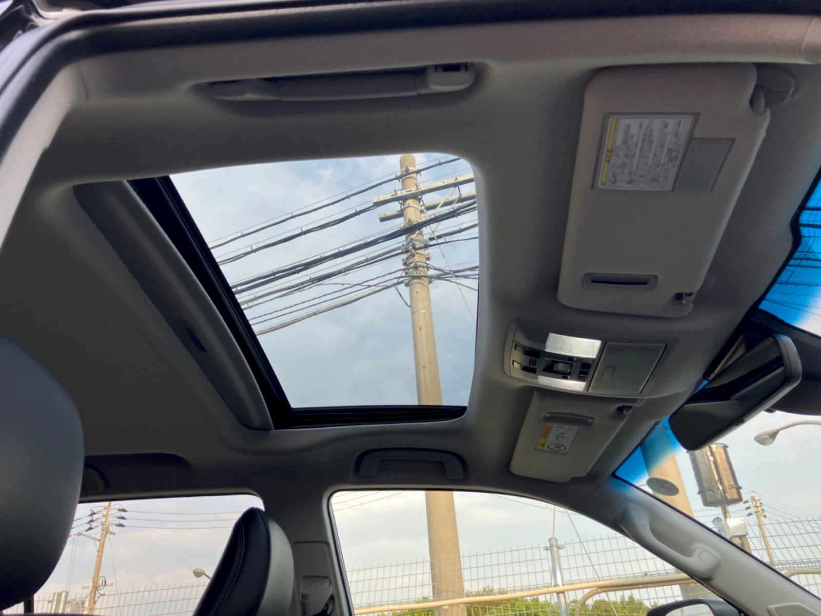 車両の画像