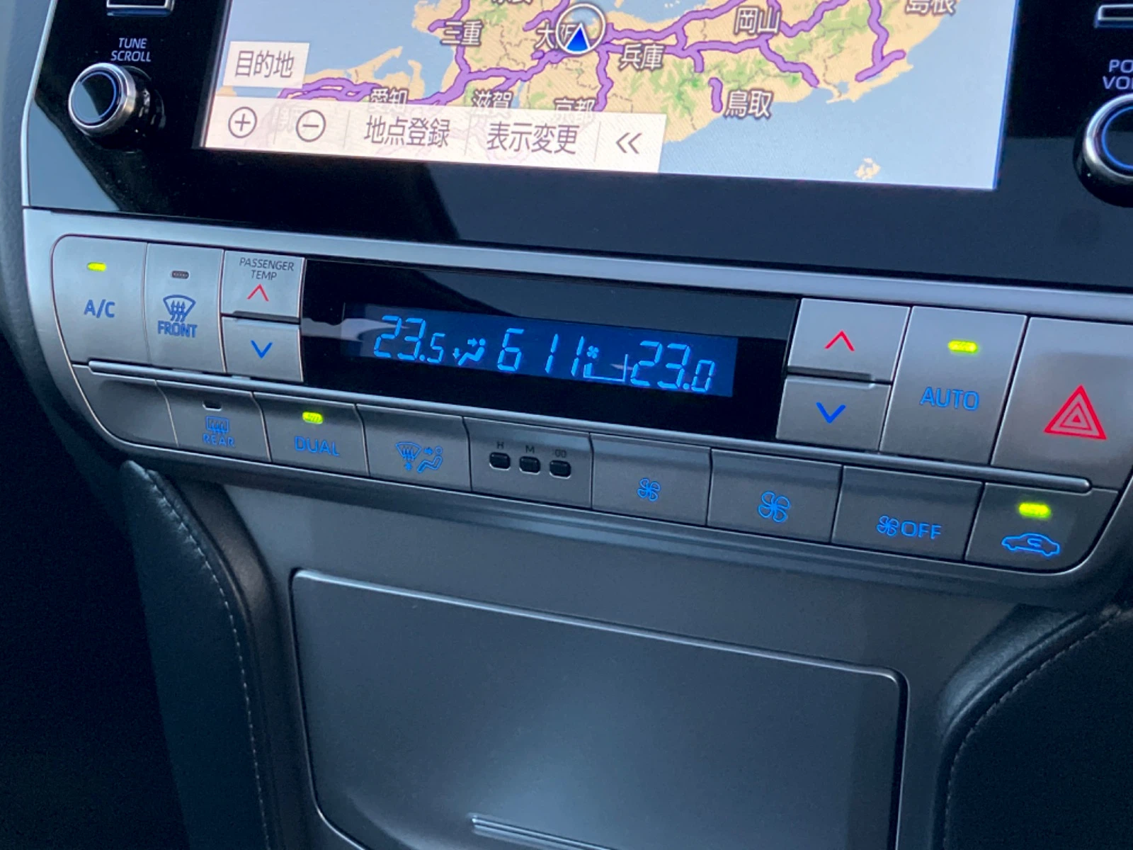 車両の画像