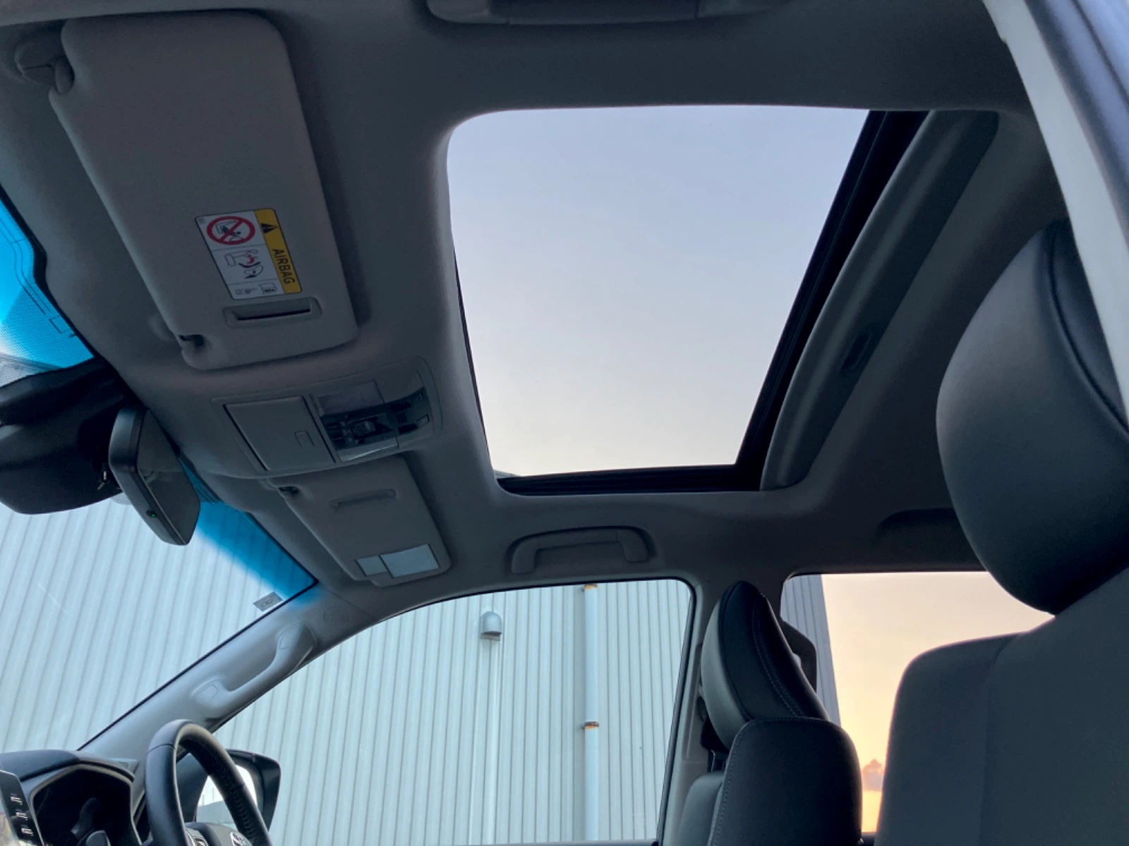 車両の画像