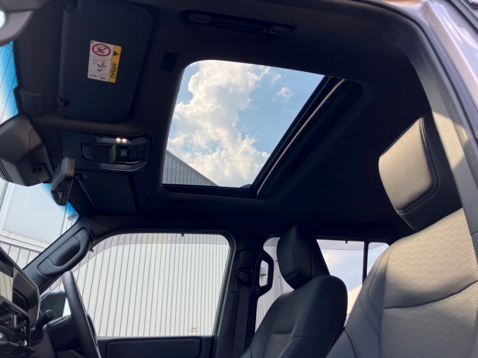 車両の画像