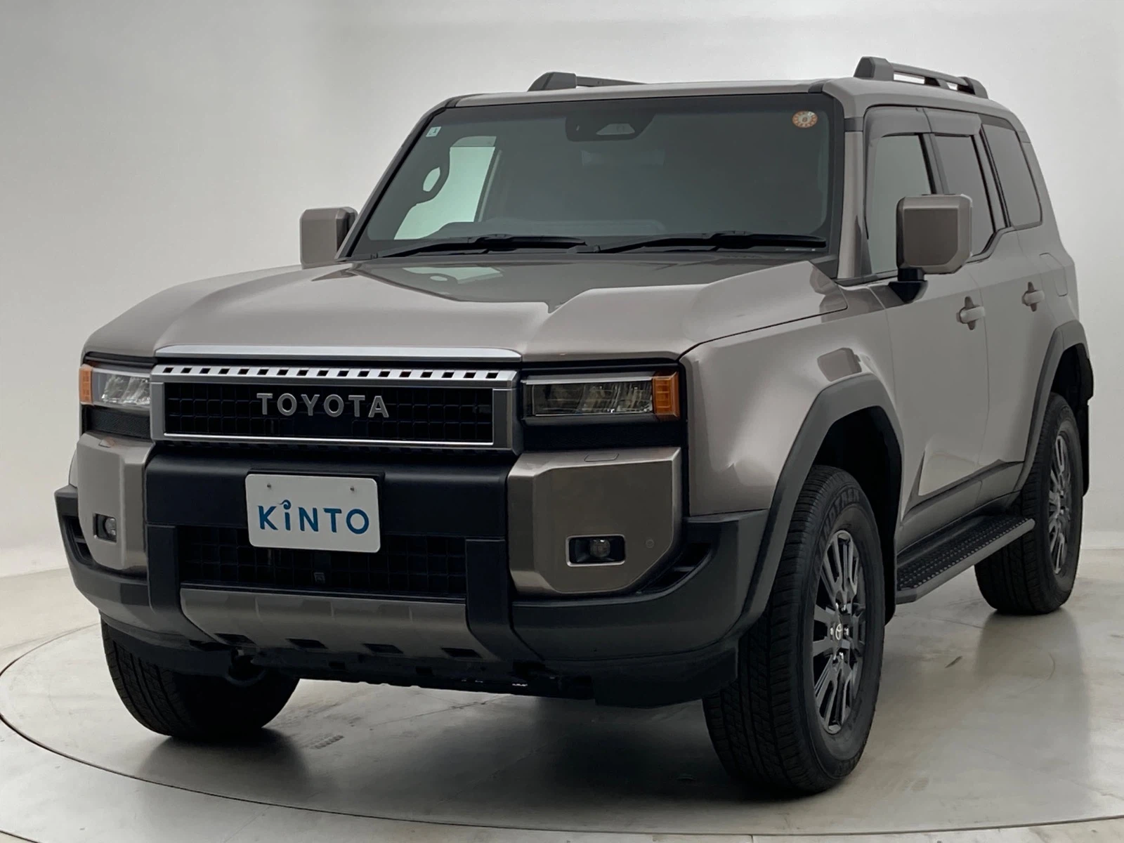 ランドクルーザー VX GAS 2.7L 4WD(7人)