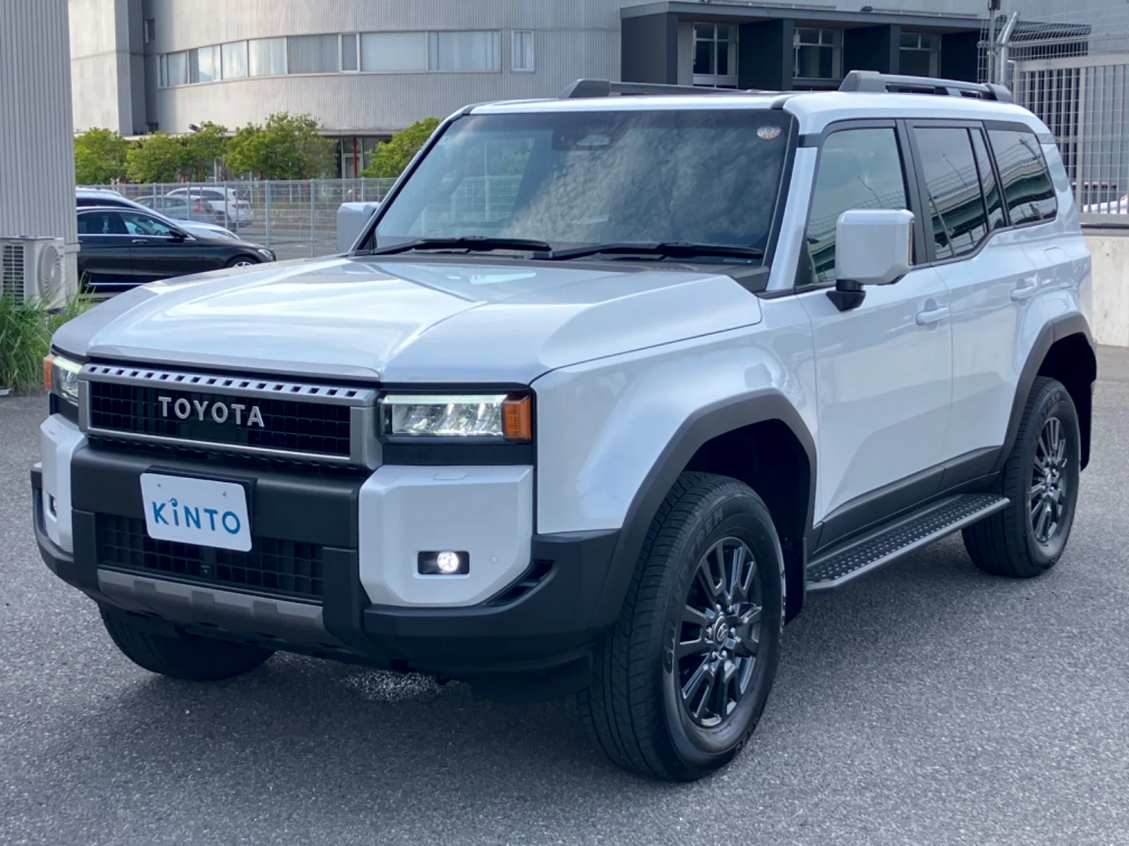 ランドクルーザー VX GAS 2.7L 4WD(7人)