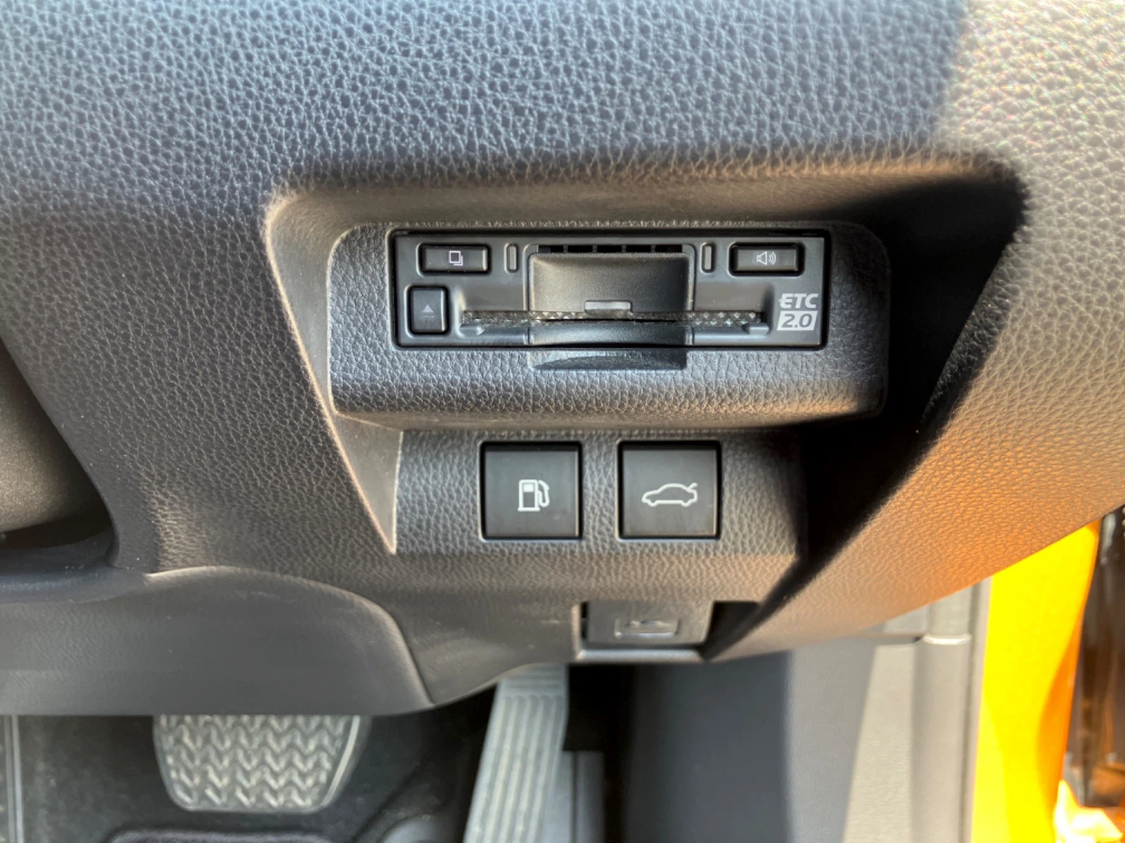 車両の画像