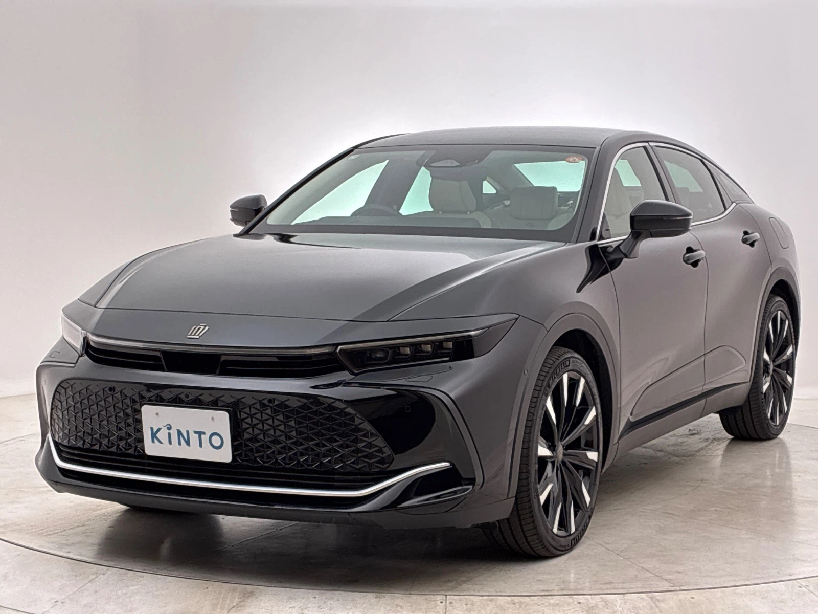 クラウン CROSSOVER RS HEV 2.4L+ターボ 4WD(5人乗り) ハイブリッド