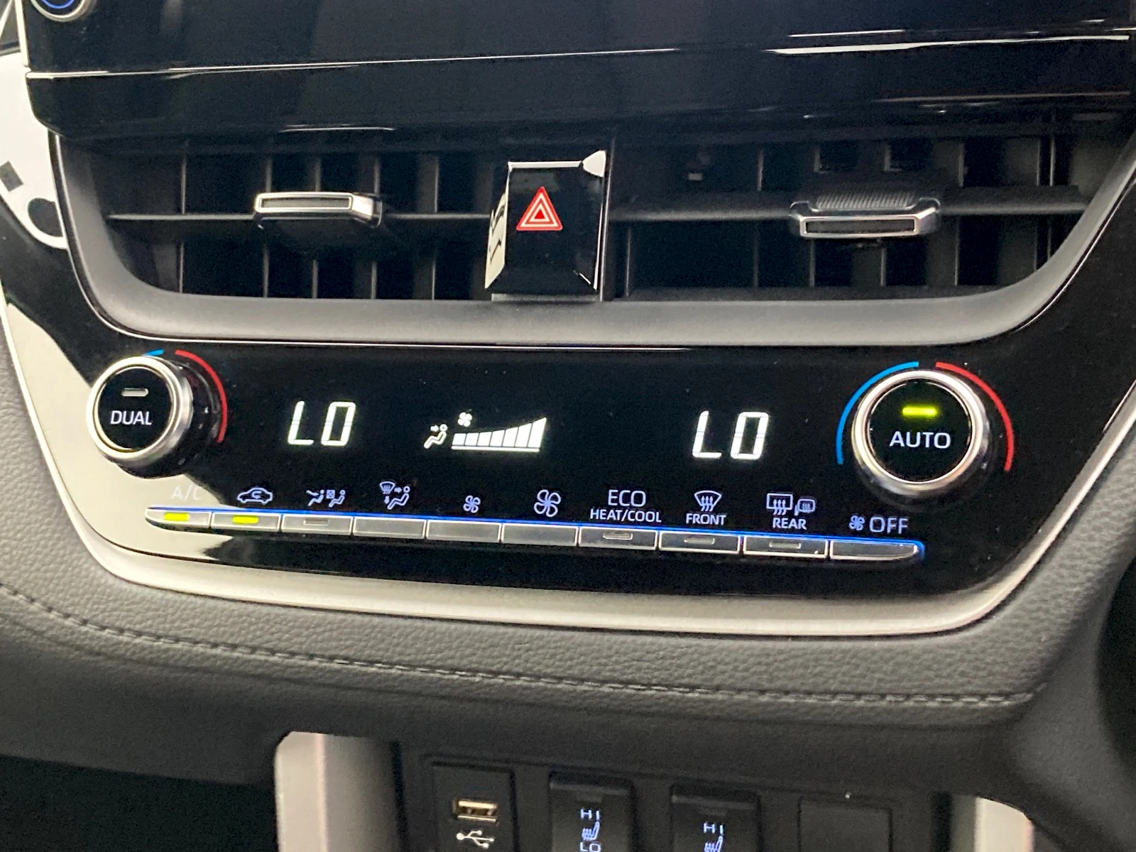 車両の画像