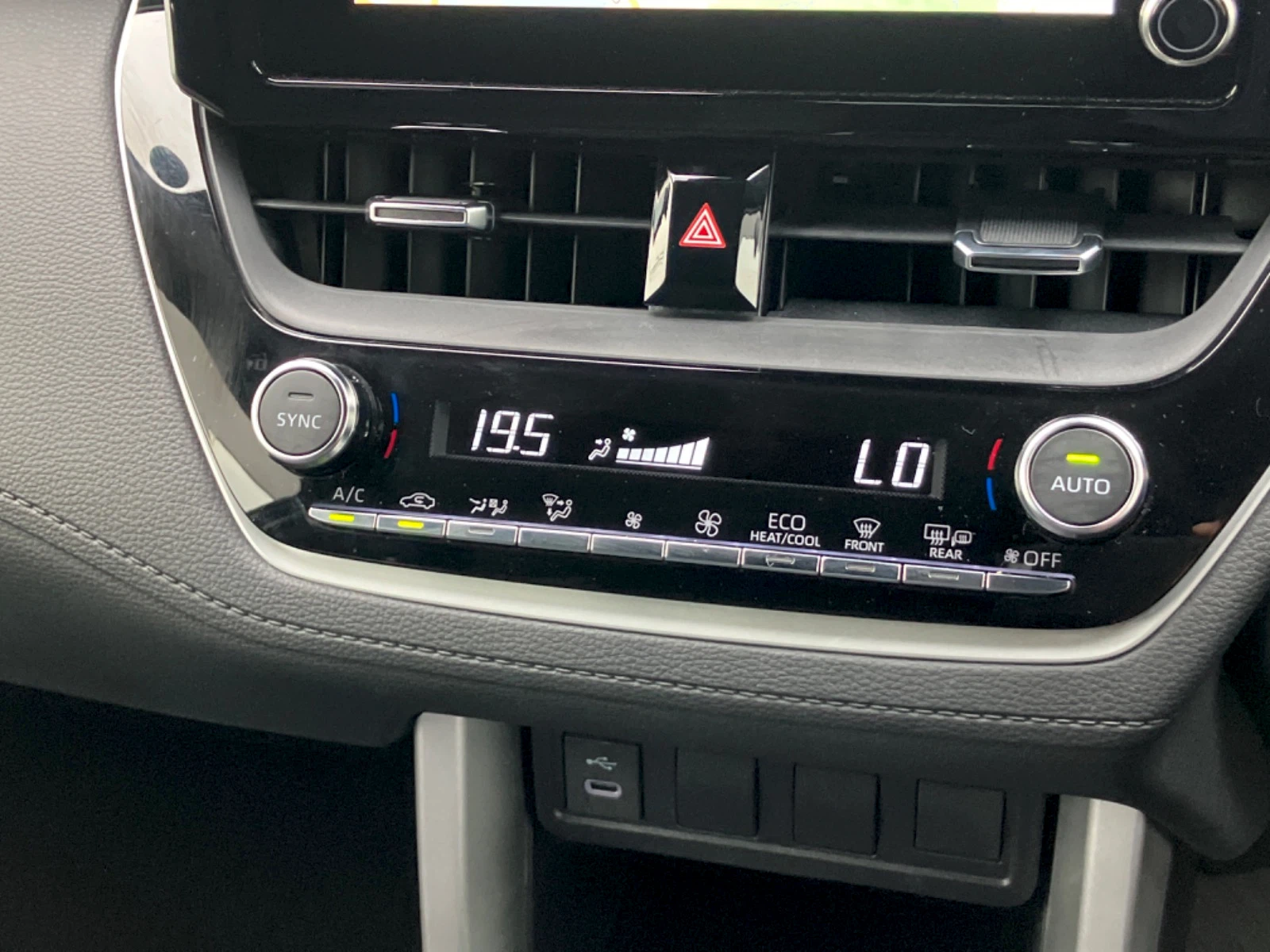 車両の画像