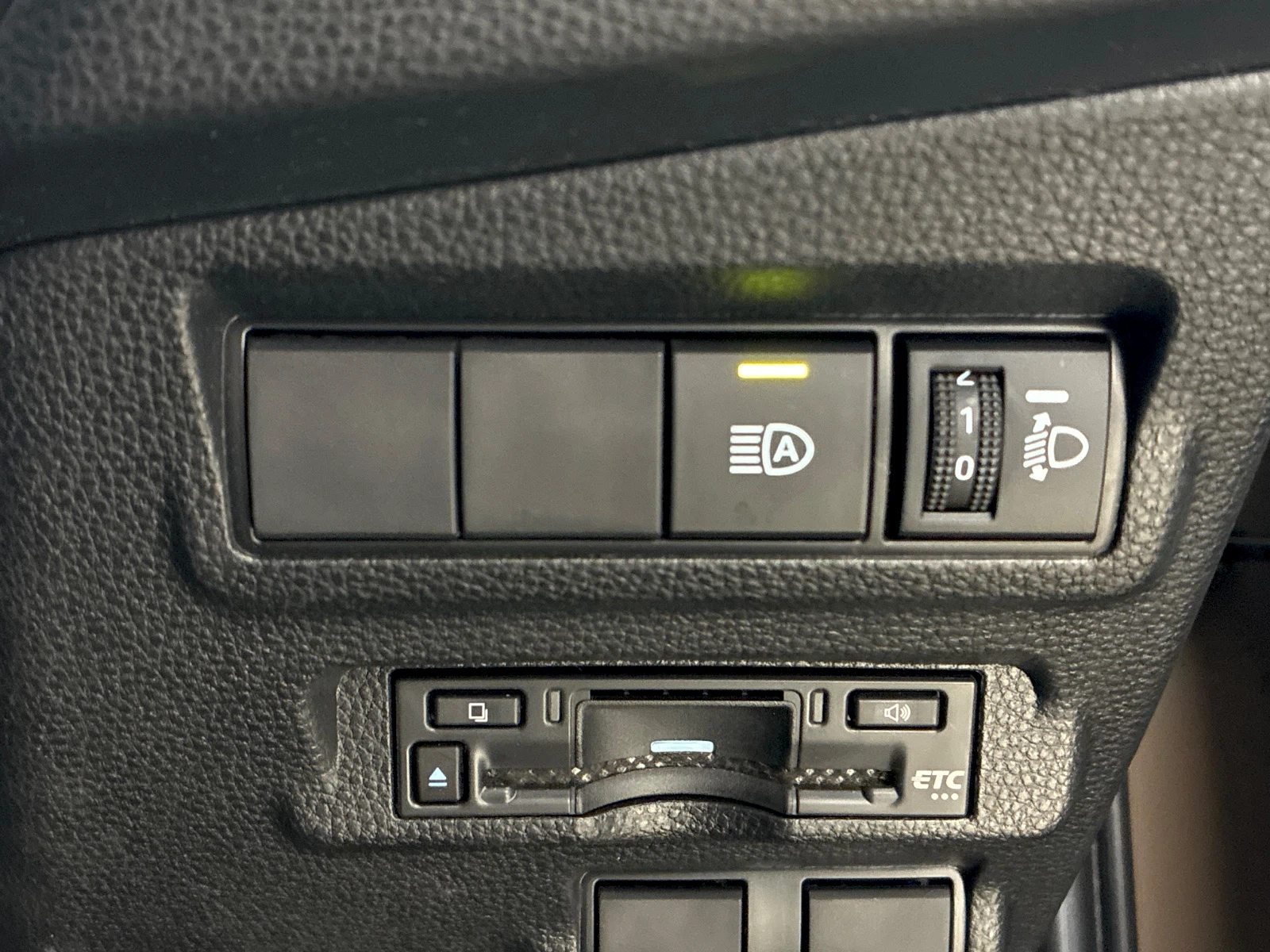 車両の画像