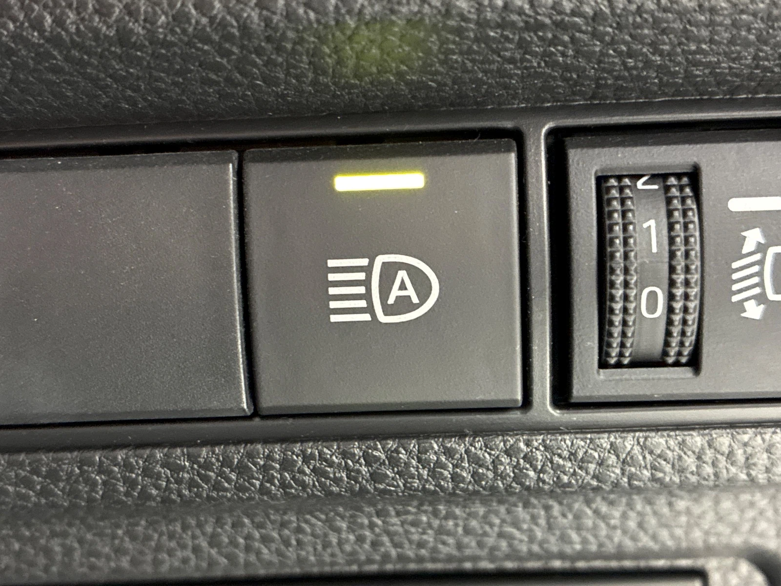車両の画像