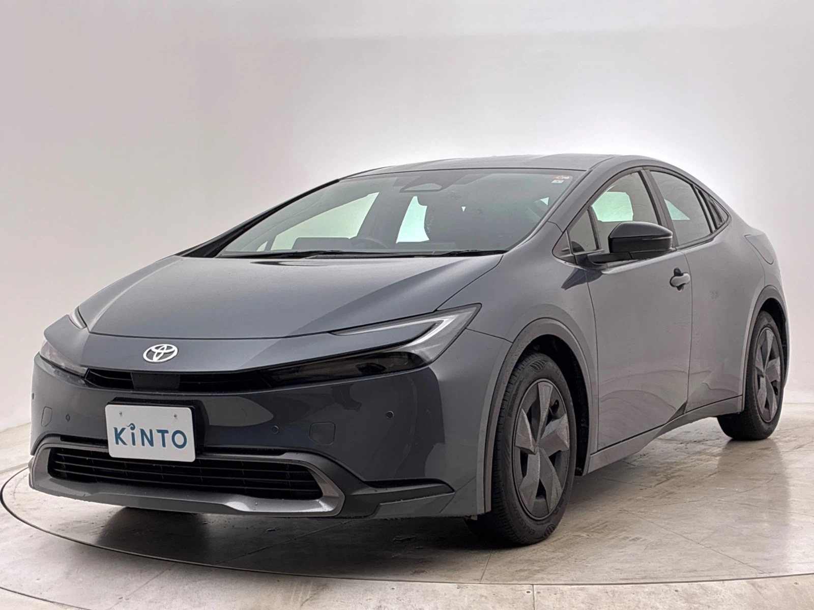 プリウス U HEV 1.8L 2WD(5人) 標準内装仕様