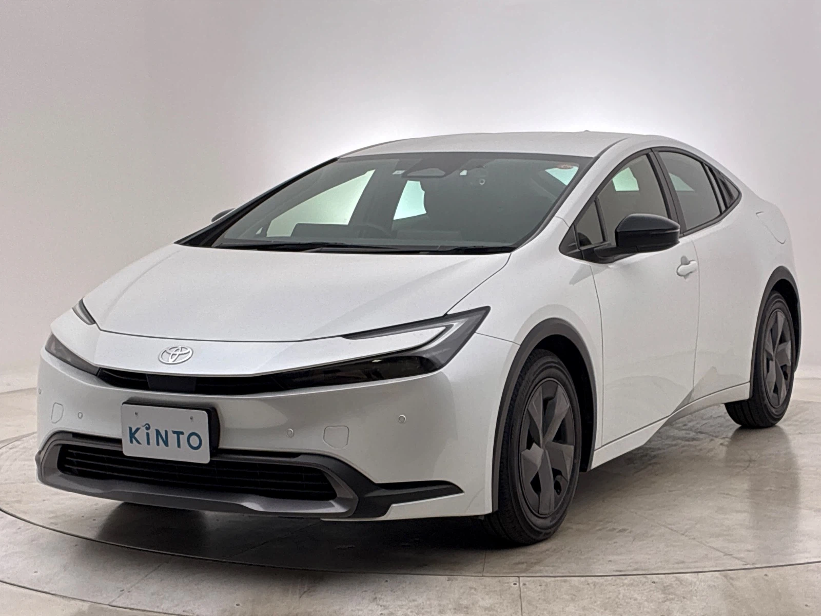 プリウス U HEV 1.8L 2WD(5人) 標準内装仕様