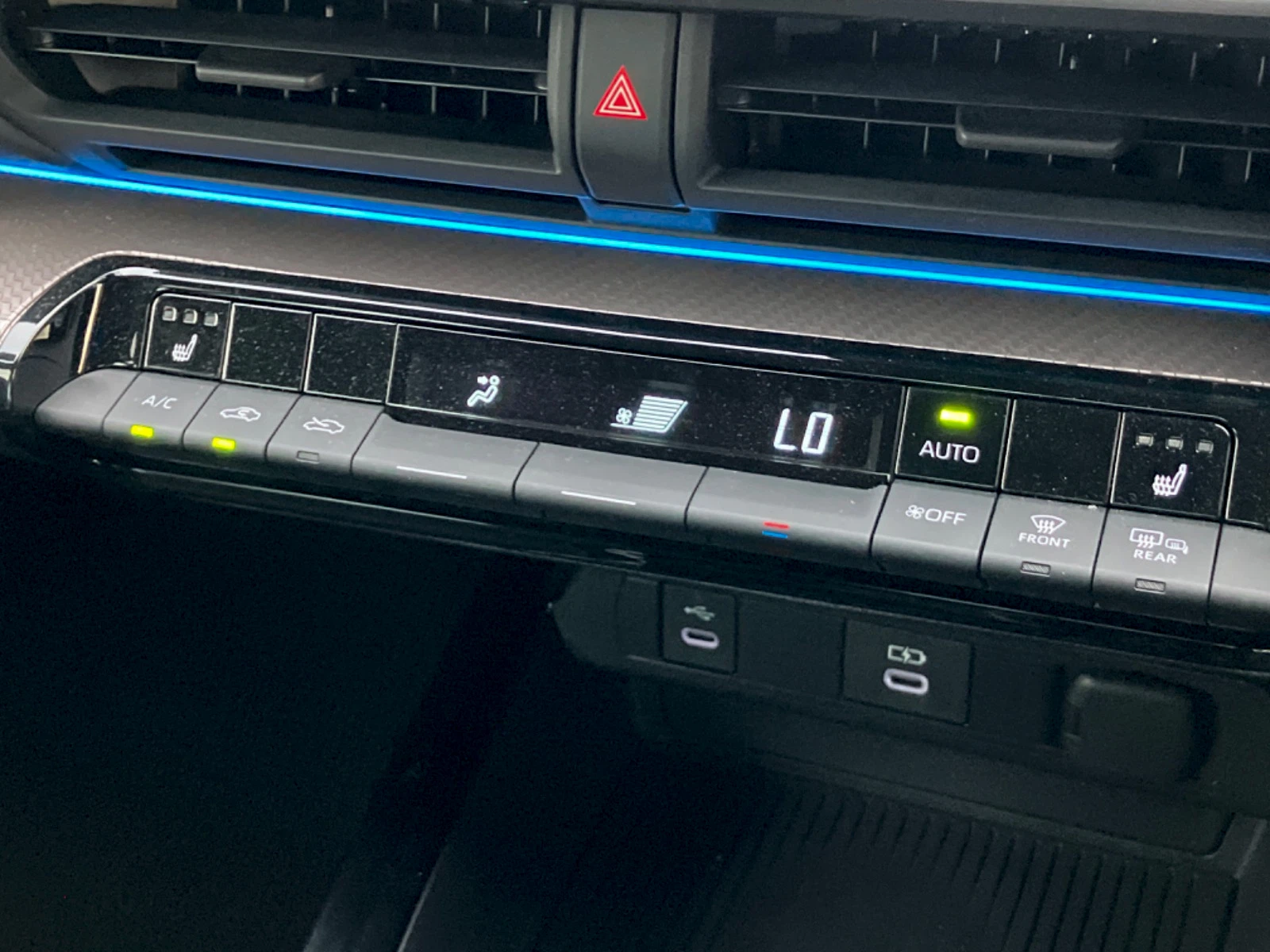 車両の画像
