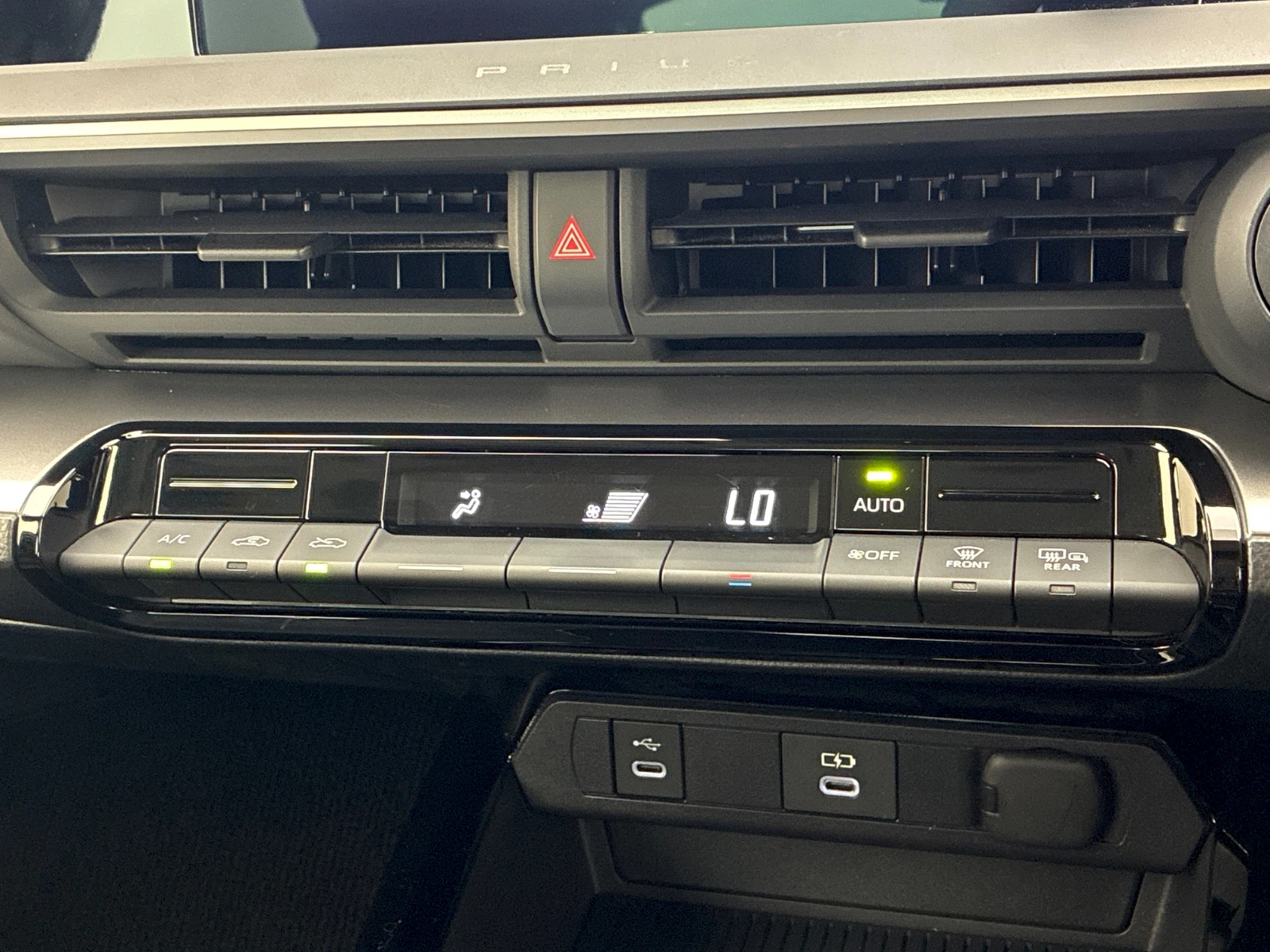 車両の画像