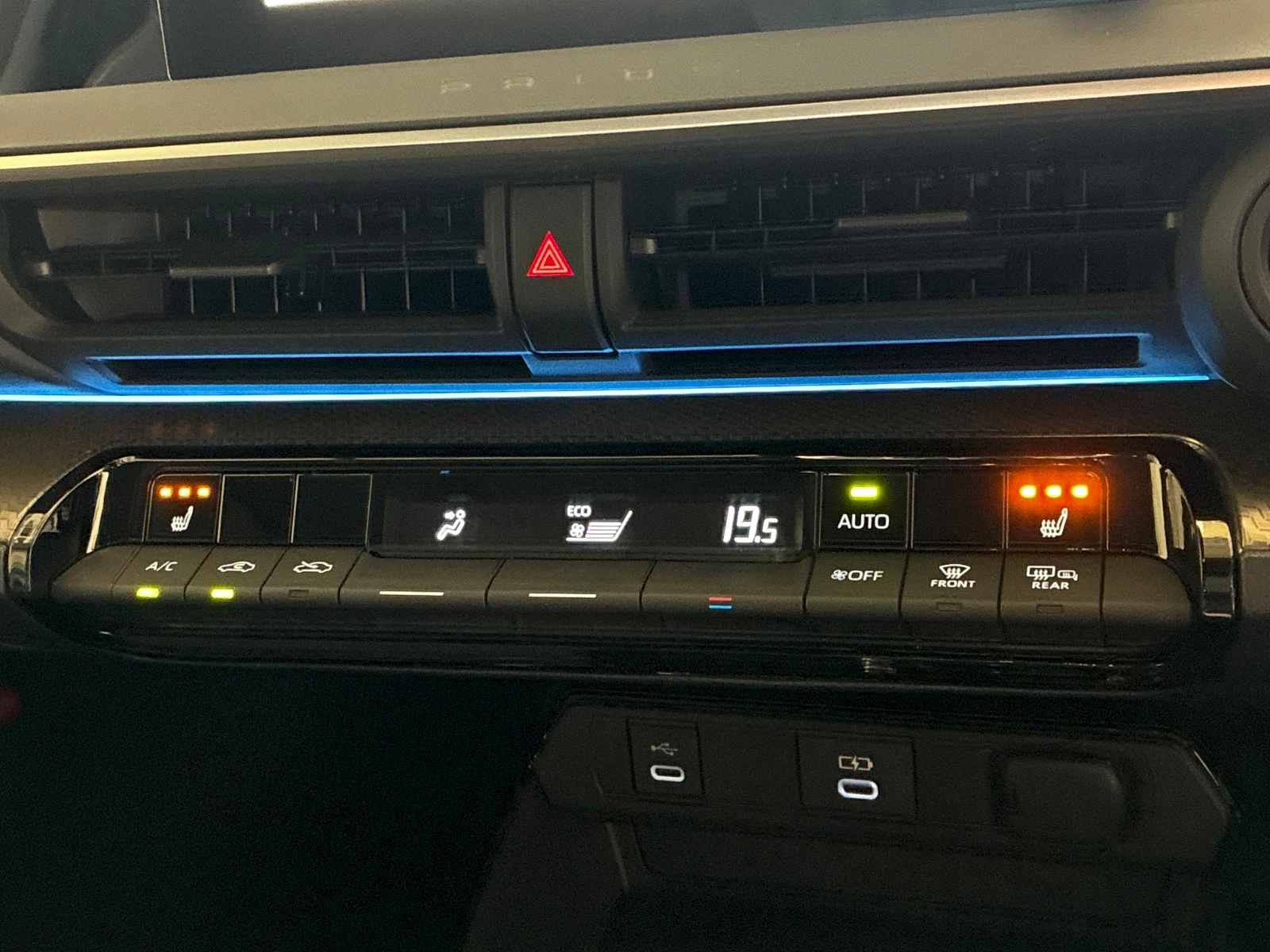 車両の画像
